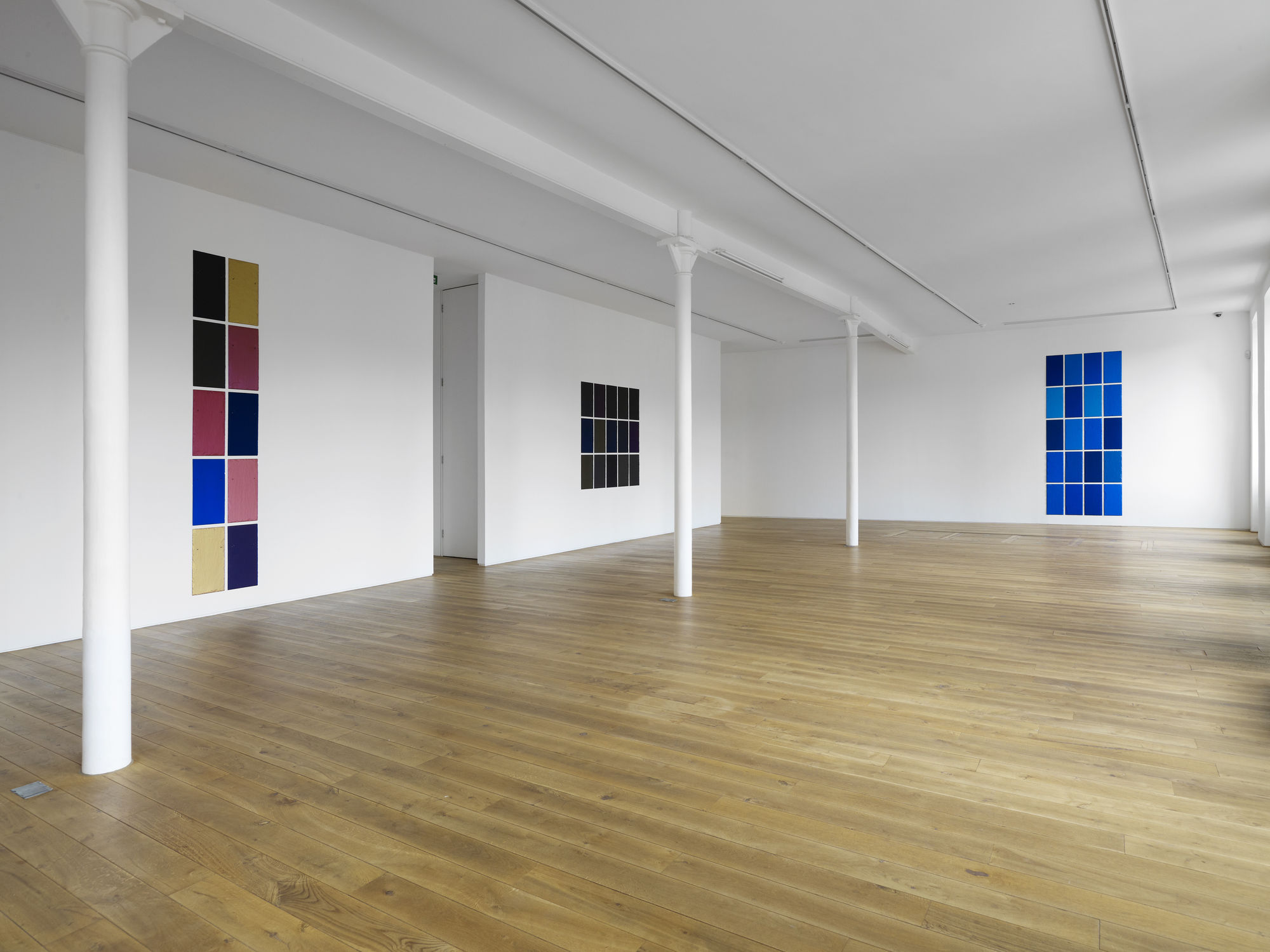 Installation view, Winston Roeth, Ingleby, Edinburgh, 30 March - 14 May 2011.