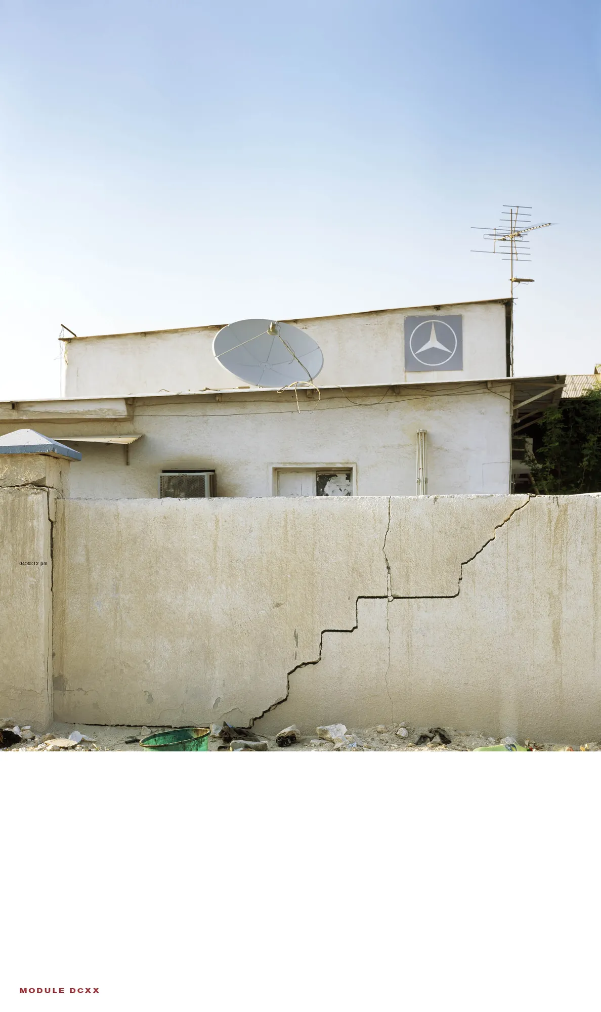 Jan De Cock LEARNING FROM QATAR MANIFESTO BY ANGELIQUE CAMPENS & JAN DE COCK