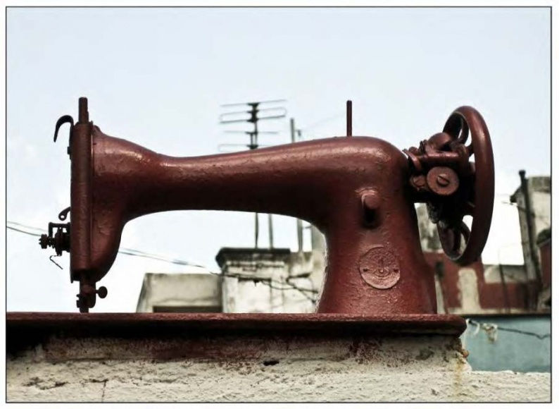 Lissette Solórzano Maquina de coser roja, 2007-2009 baryta archival pigment print 31 1/2 x 23 6/8 inches edition of 10