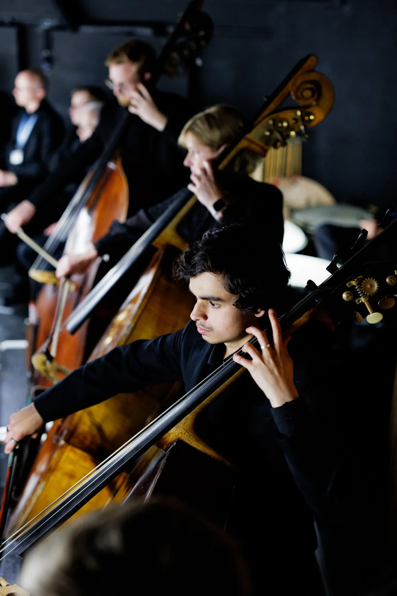 Glyndebourne Pit Perfect Concerts & Orchestra Workshops Location: Touring Year: 2022 £12,000 awarded With the support of Jerwood Foundation, players from Glyndebourne's Pit Perfect development scheme presented an informal programme of instrumental music to audiences in sussex, Milton Keynes, and Liverpool during the 2022 autumn season. Recently graduated instrumentalists on Pit Perfect gain professional experience with the Glyndebourne Tour Orchestra, vital to their development. More Information Glyndebourne Productions Ltd. Photo Credit: James Bellorini