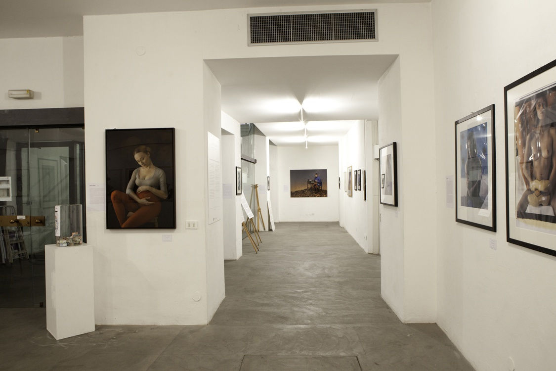 PhotograpHER - women taking photos of women