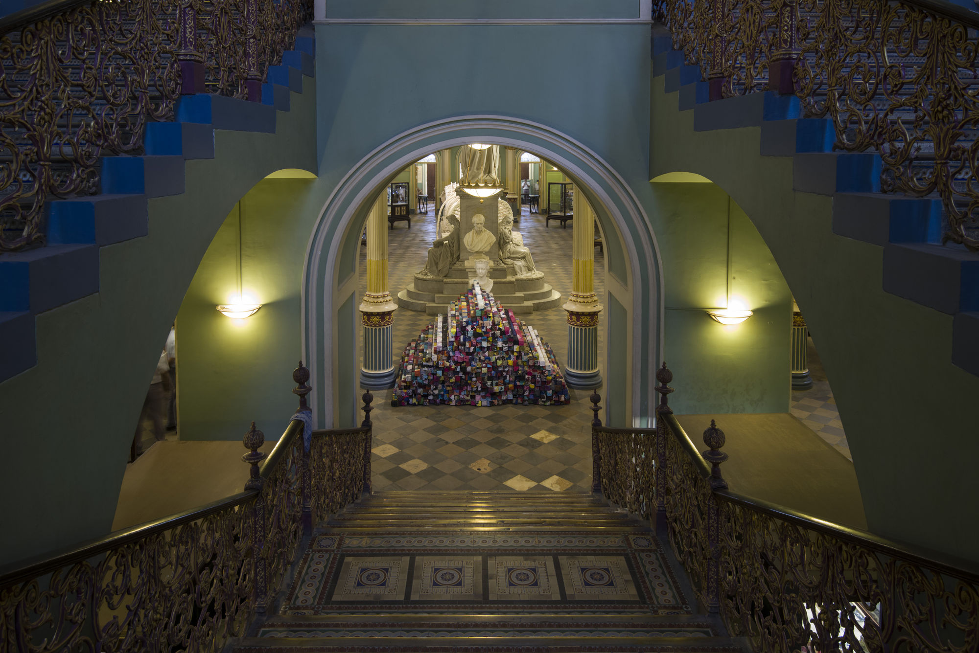 Manish Nai, Asymmetrical Objects