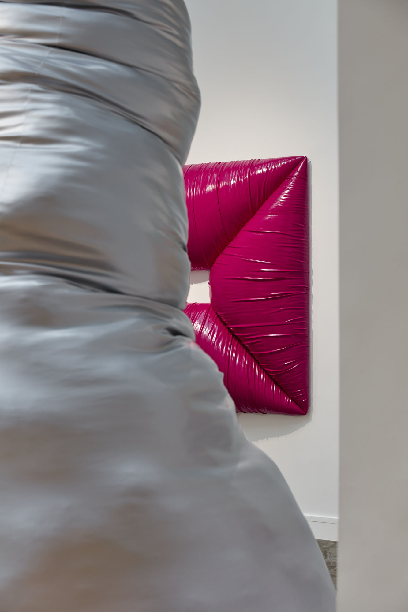 Pauline d'Andigné, Sipping Bleach