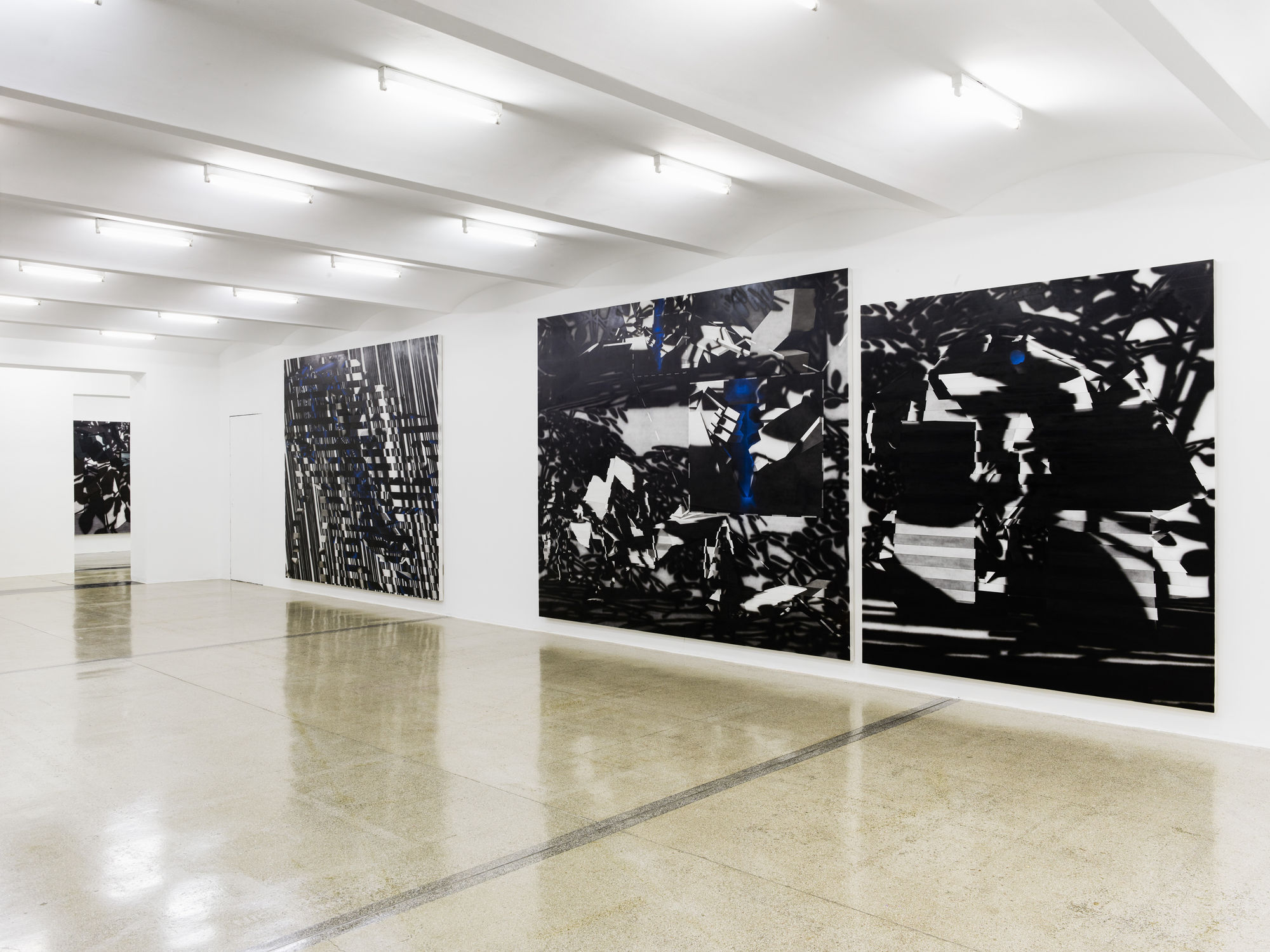 AVERY SINGER exhibition view, Sailor, Secession, Vienna, 2016