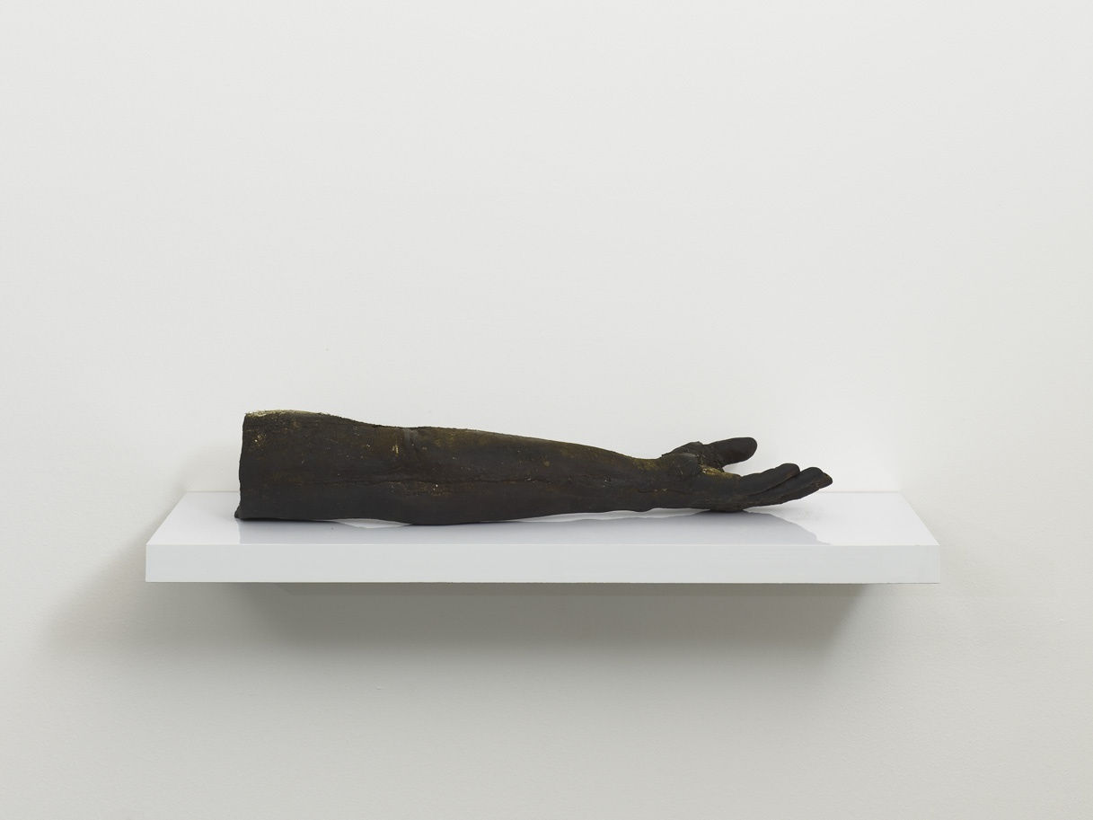 THE STILL LIFE OF VERNACULAR AGENTS