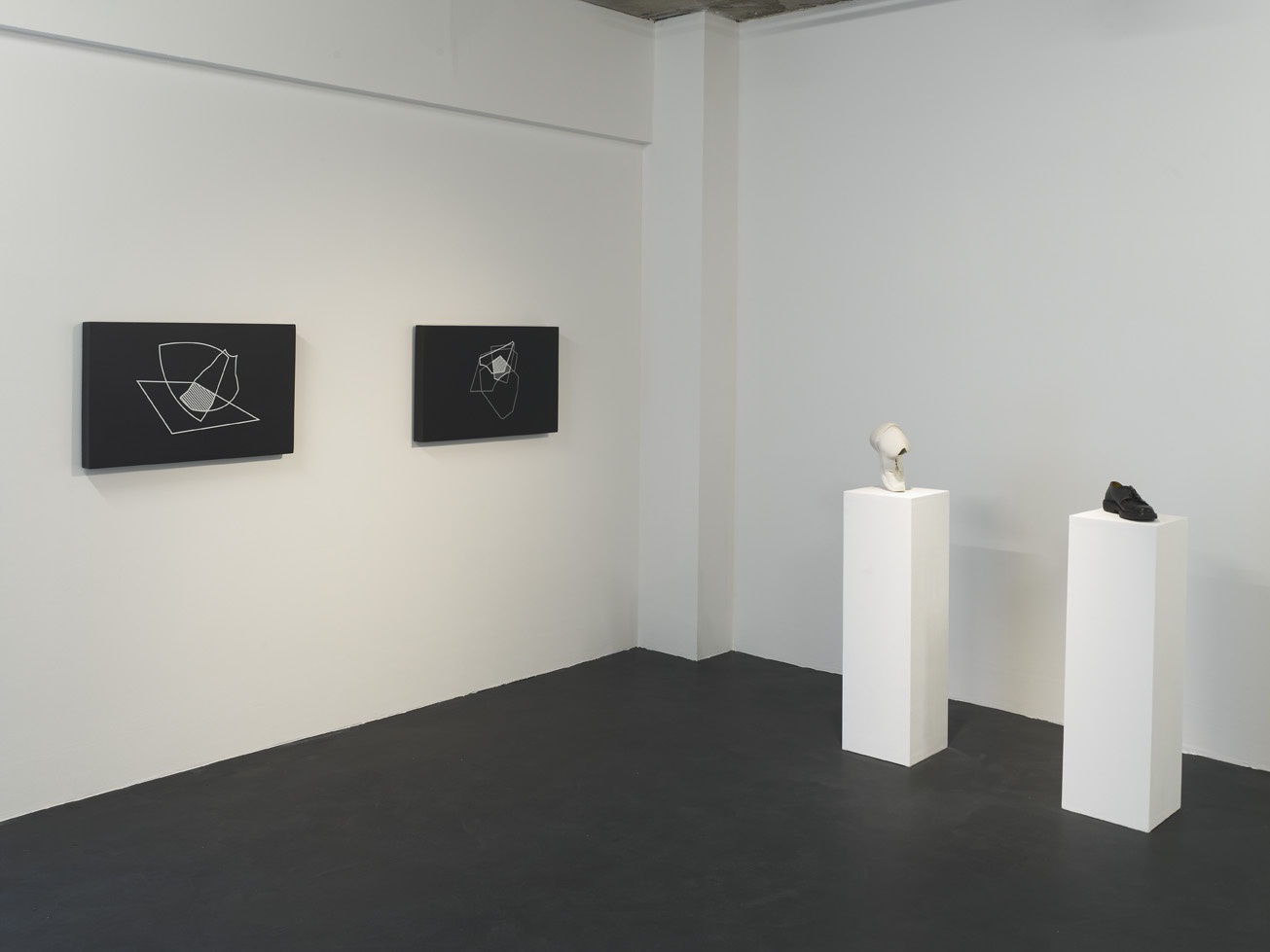 THE STILL LIFE OF VERNACULAR AGENTS