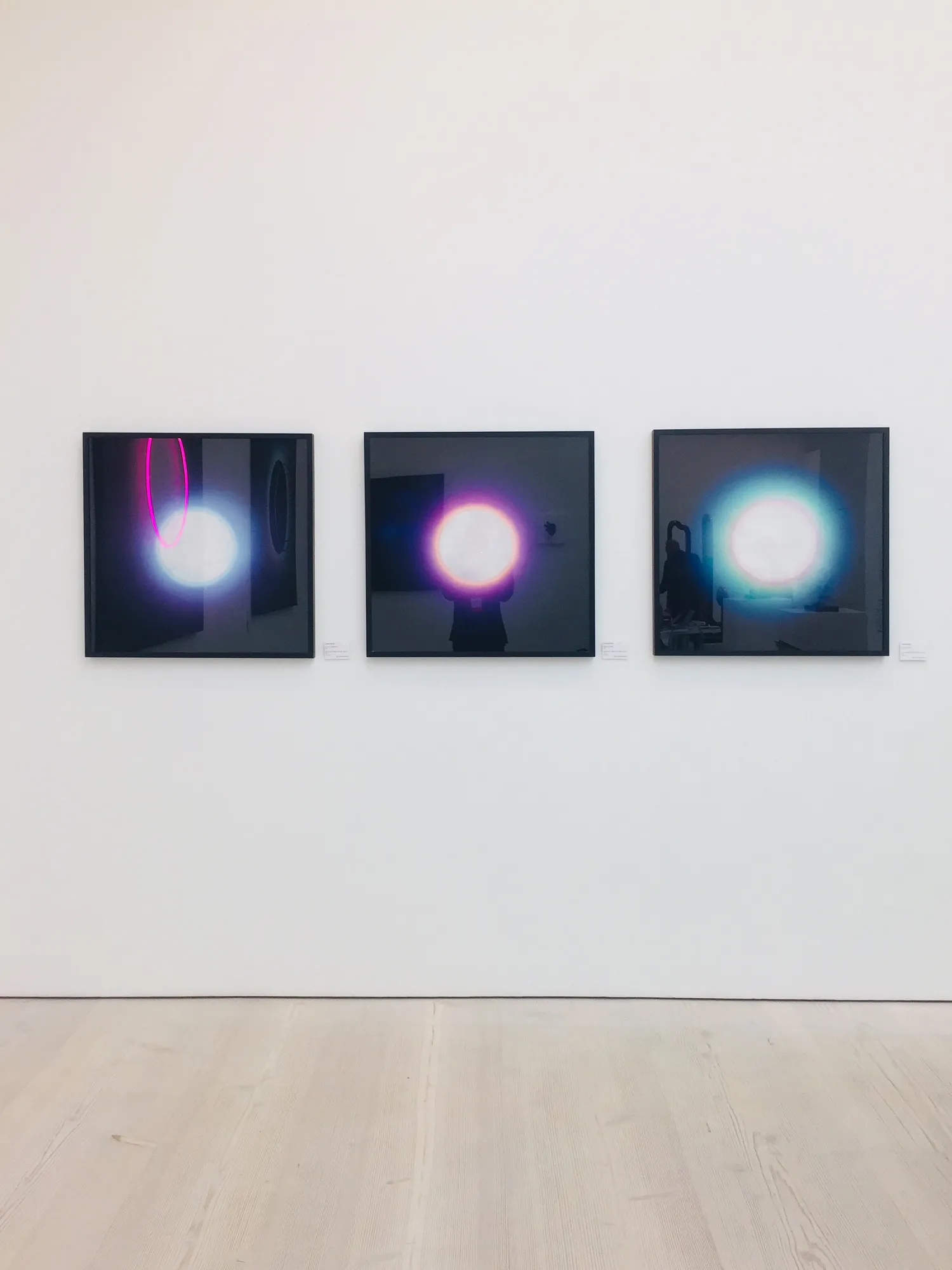 START AT SAATCHI GALLERY