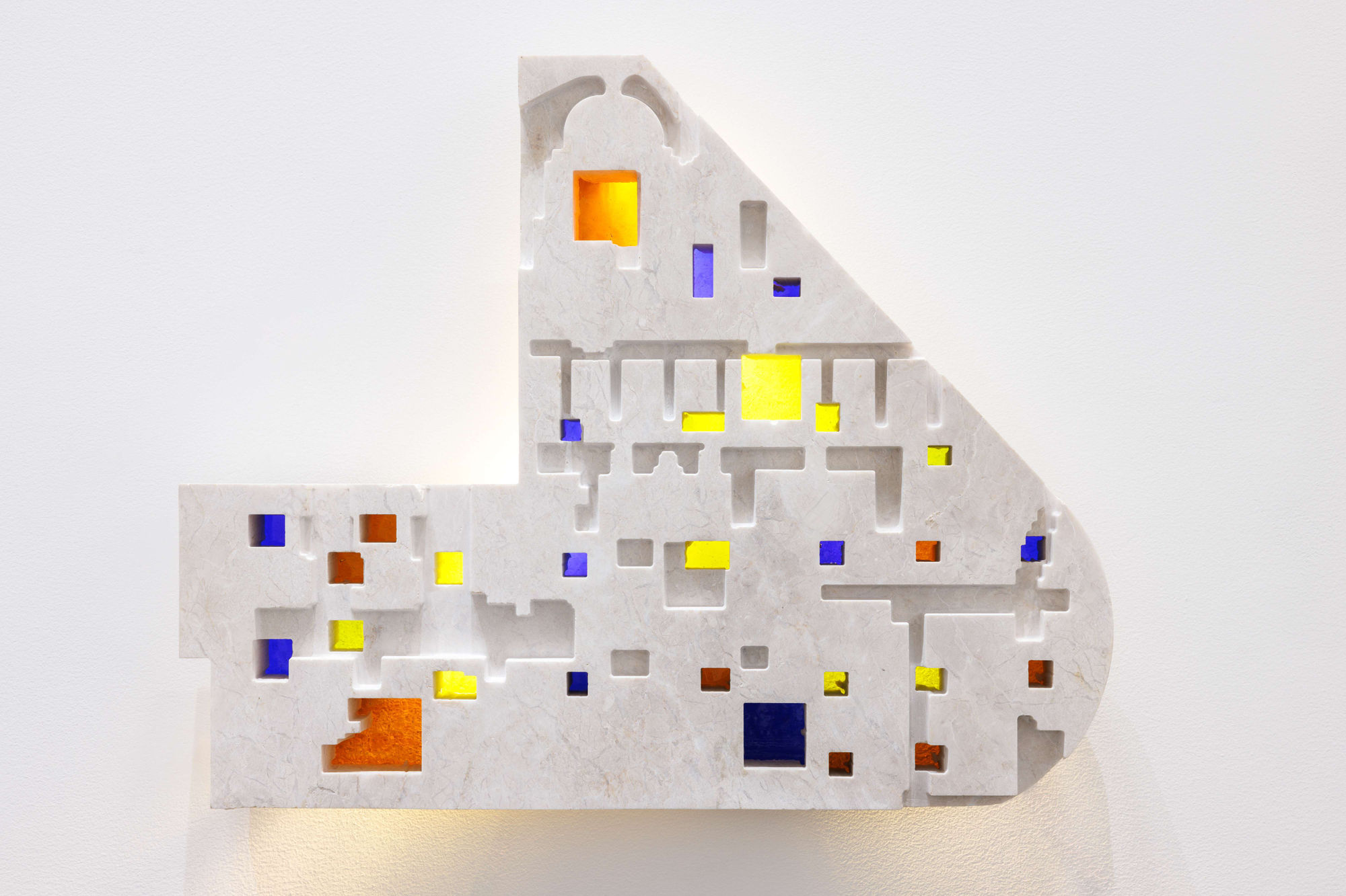 Dima Srouji, Late Monuments 4, 2024, Stone, coloured glass, 46.5 x 57.5 cm, Courtesy the artist and Lawrie Shabibi