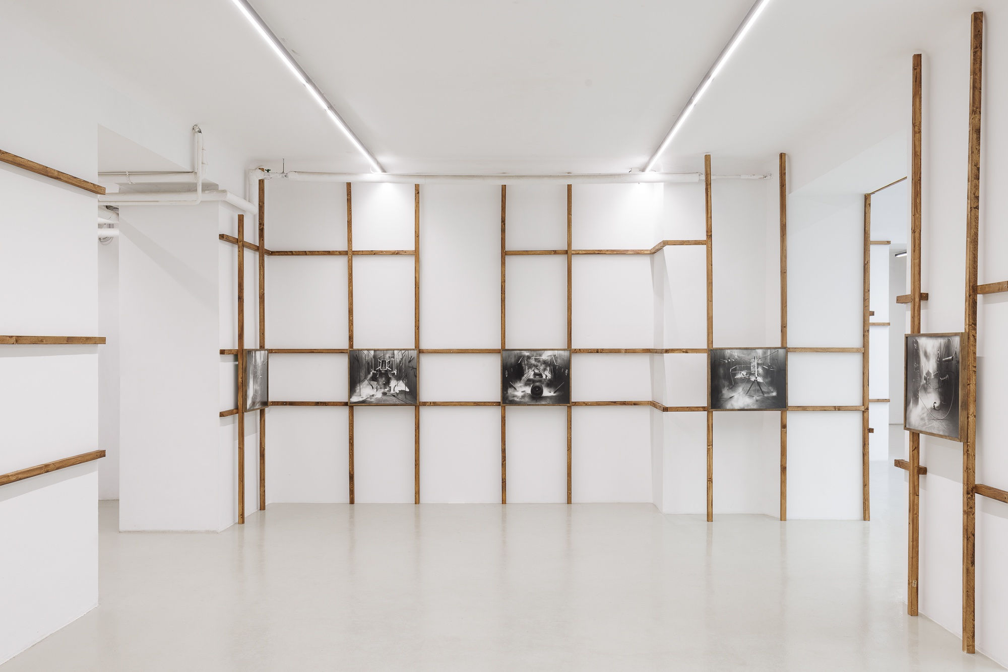 Installation View, Rodrigo Valenzuela, Afterwork, 2022, credits Manuel Carreon Lopez