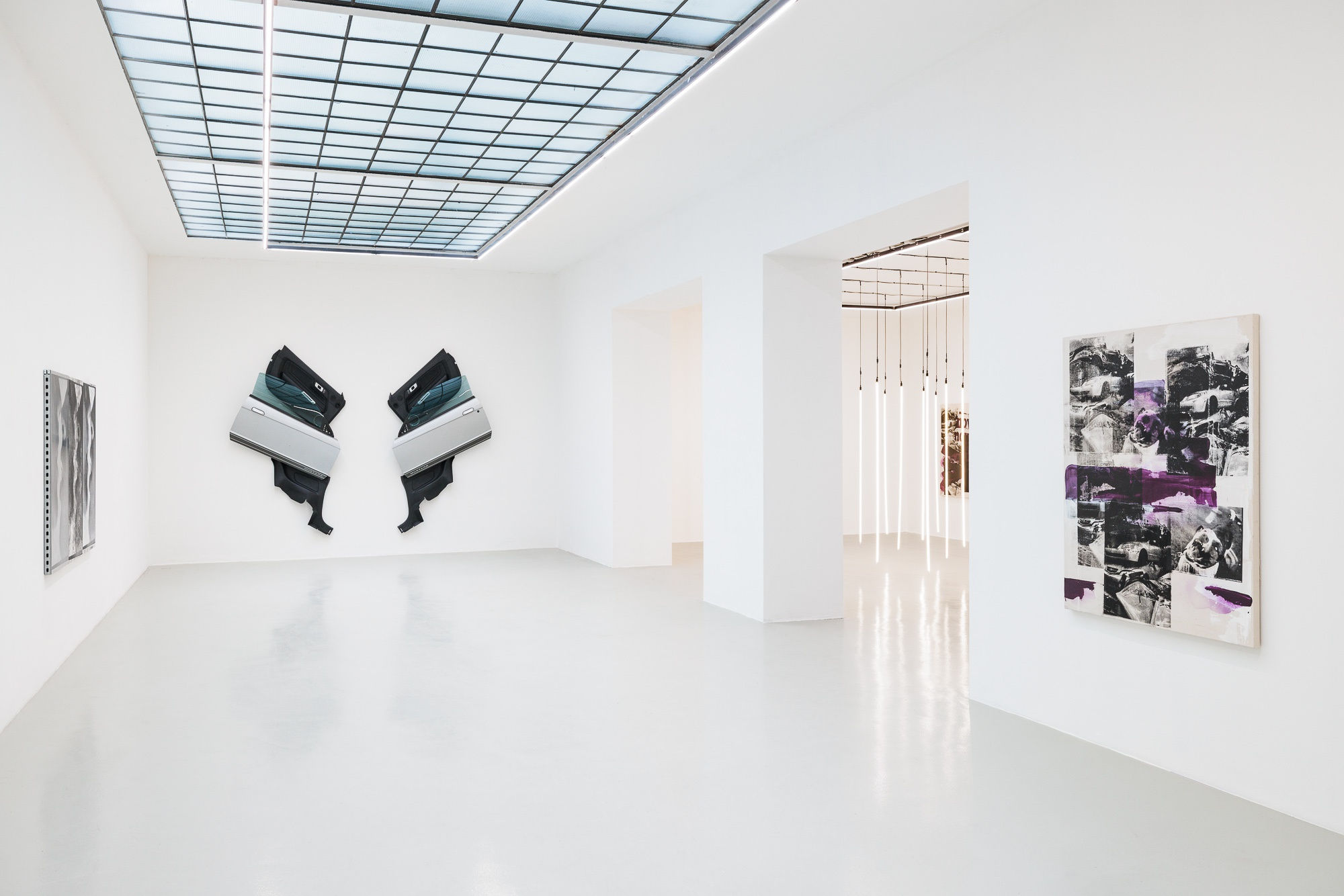 Hannah Perry, Installation View: Film Stills, 2025