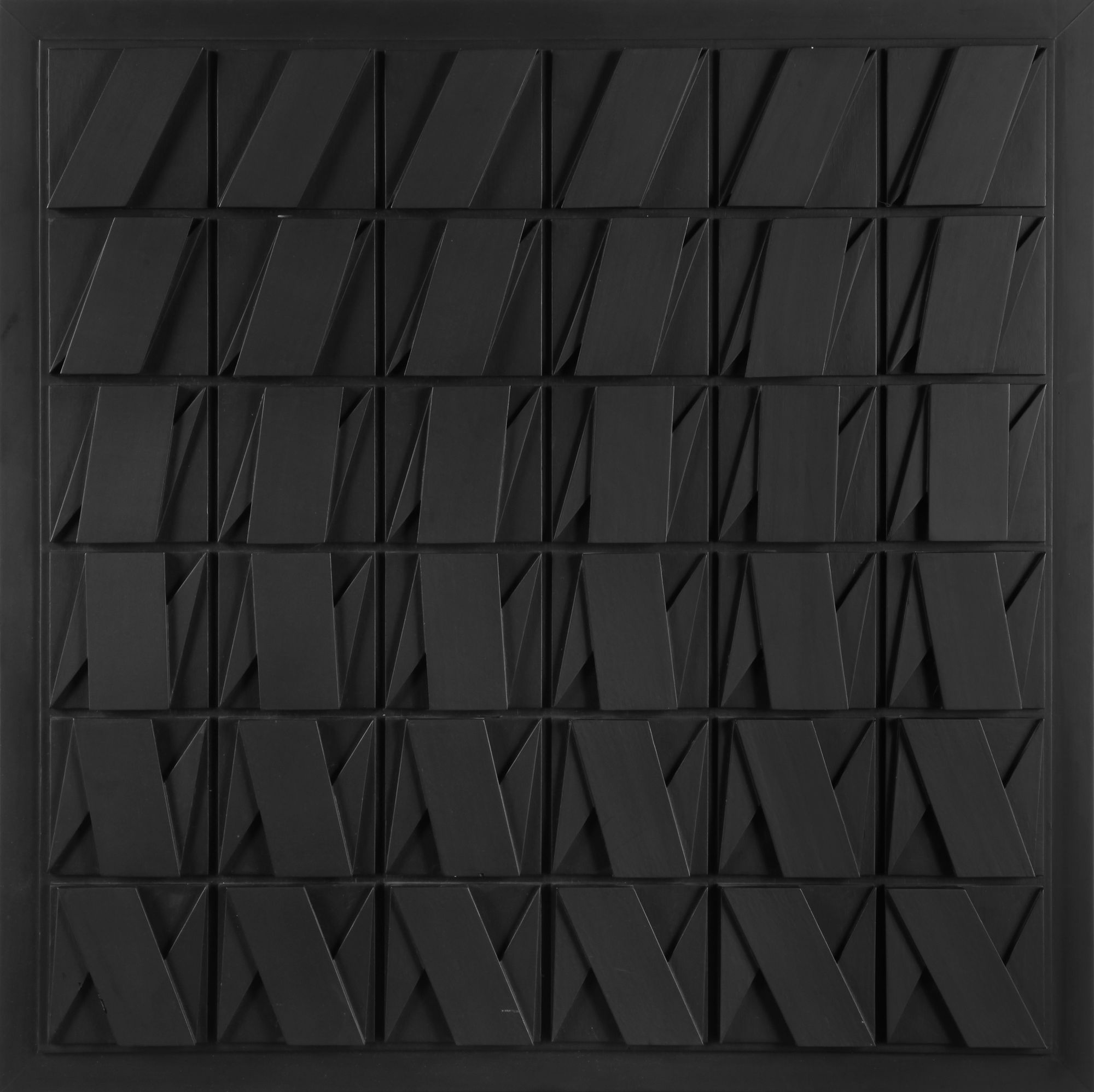 n.“220”, 1974, legno verniciato, cm 56x56x4,5