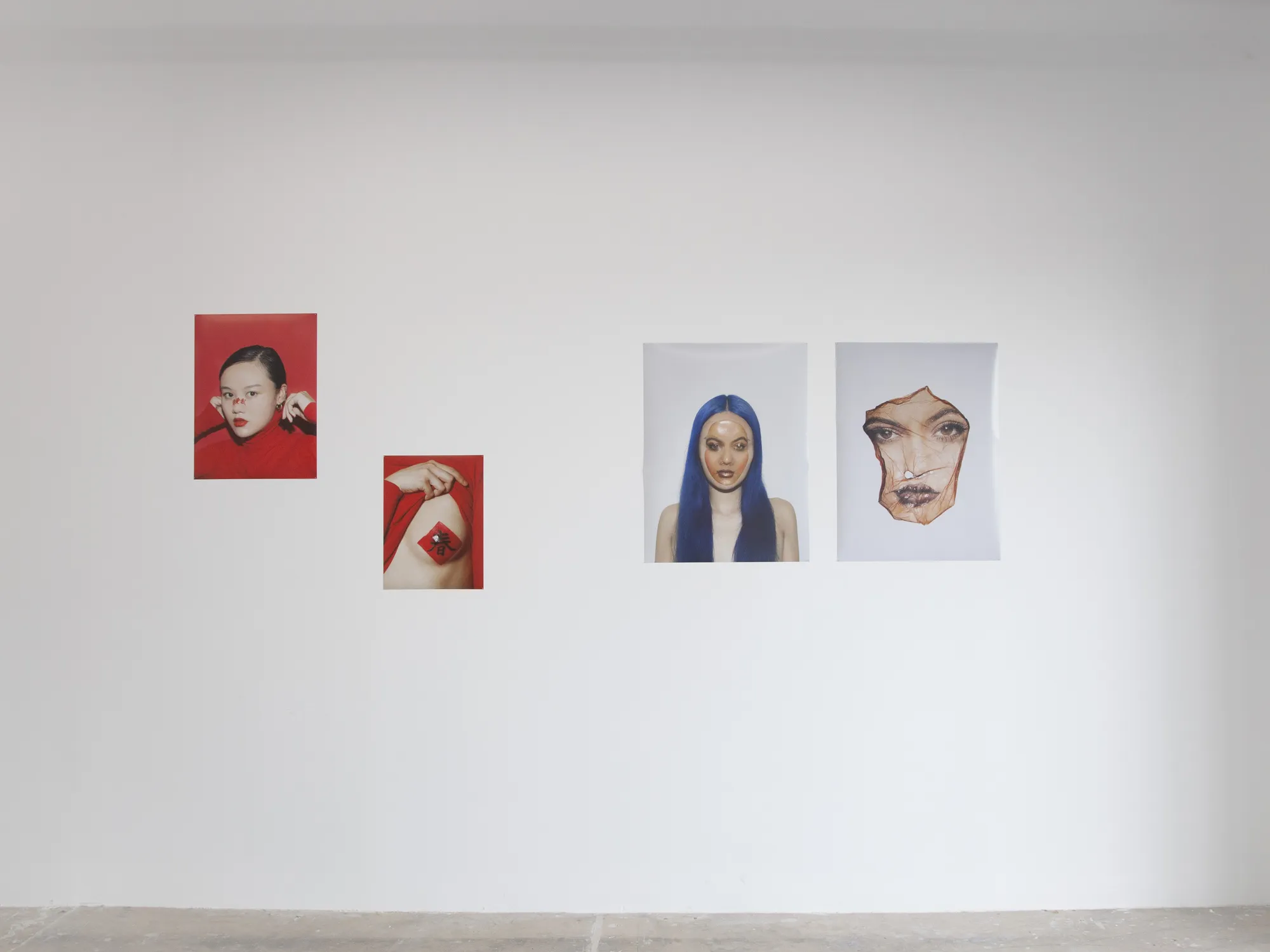 Installation View, MY(TEMPORARY)SELF