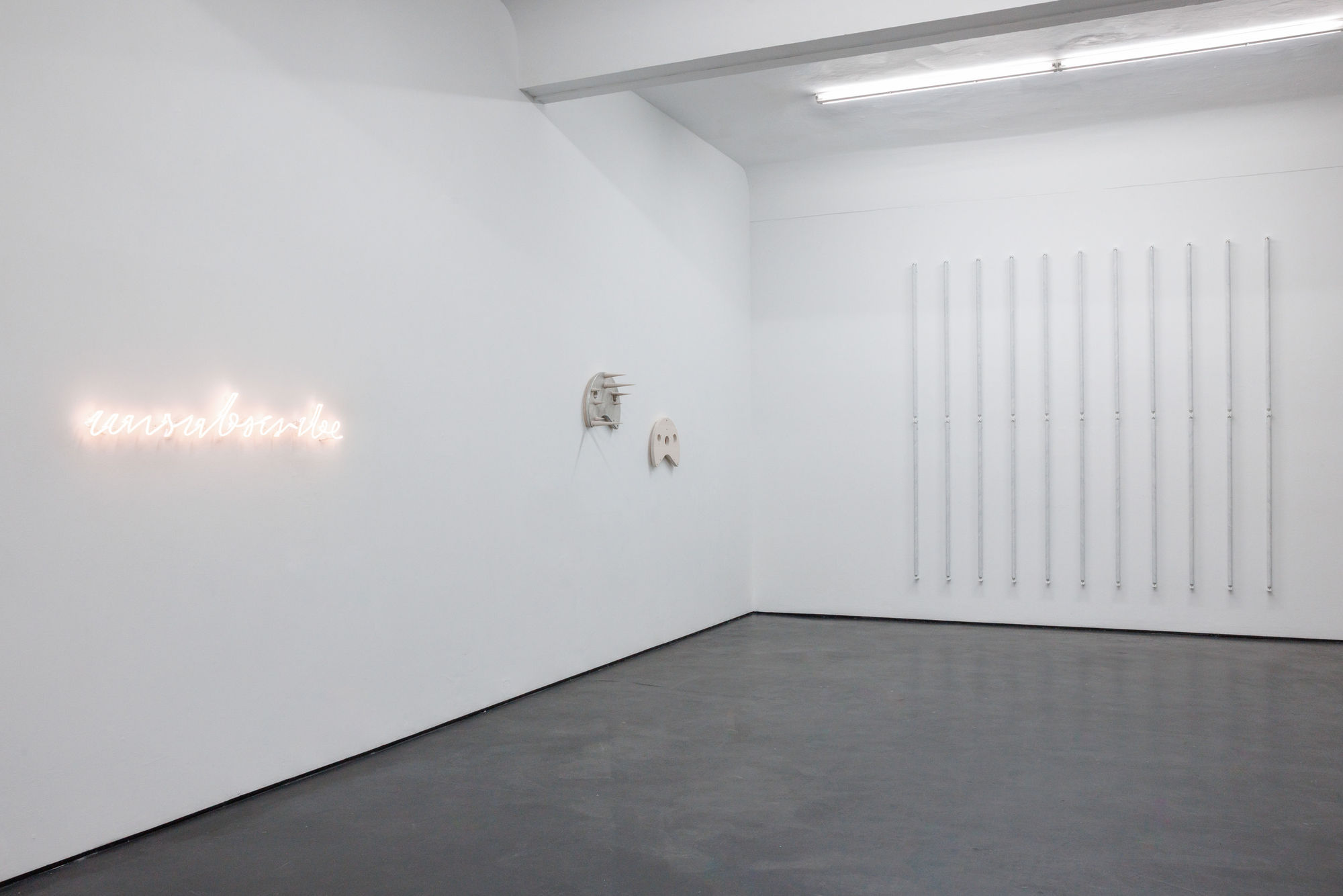 objects in mirror are closer than they appear | berlin