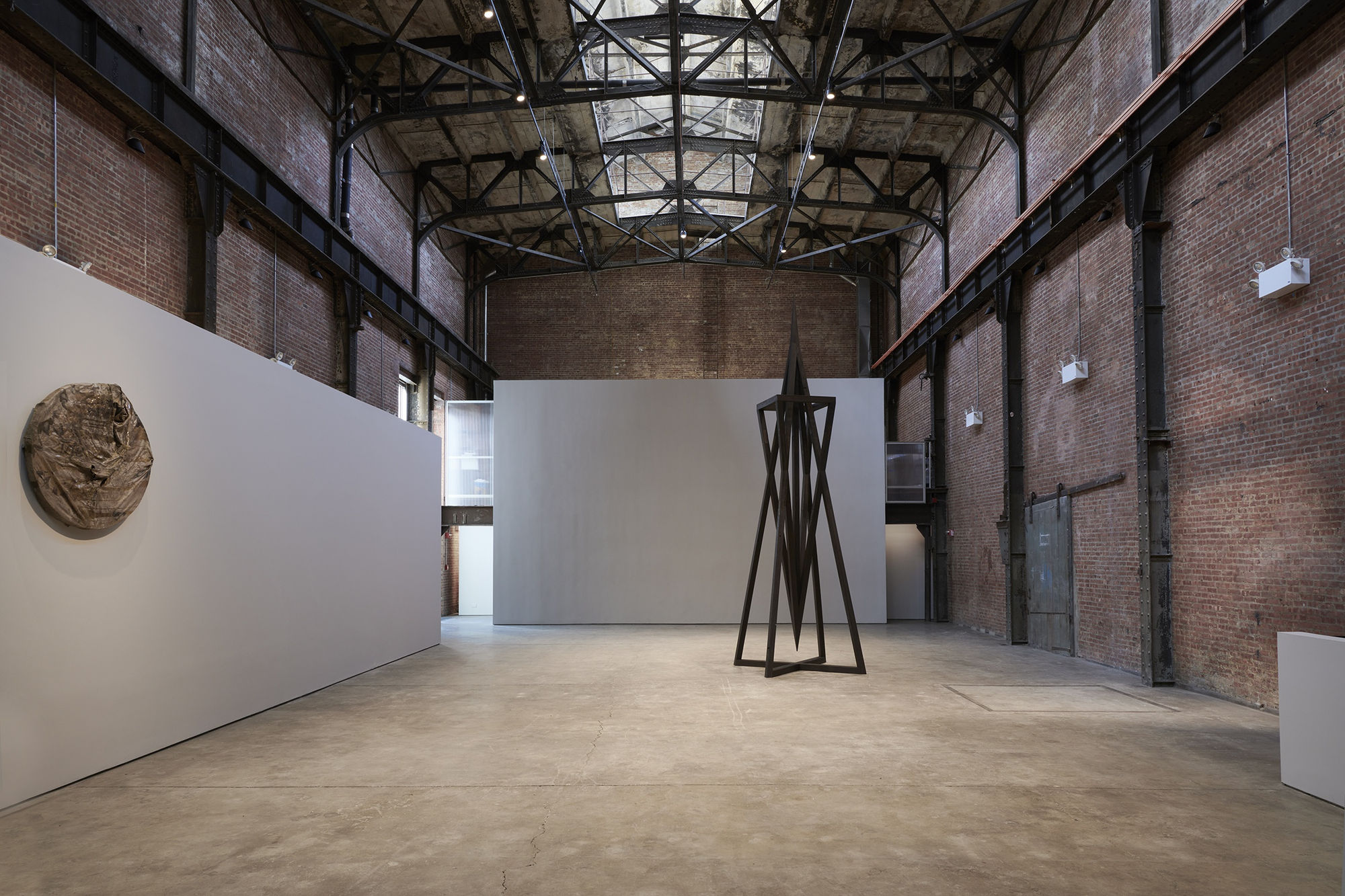 Law of Large Numbers: Our Selves, Sculpture Center, New York (2022) | Photo: Kyle Knodell