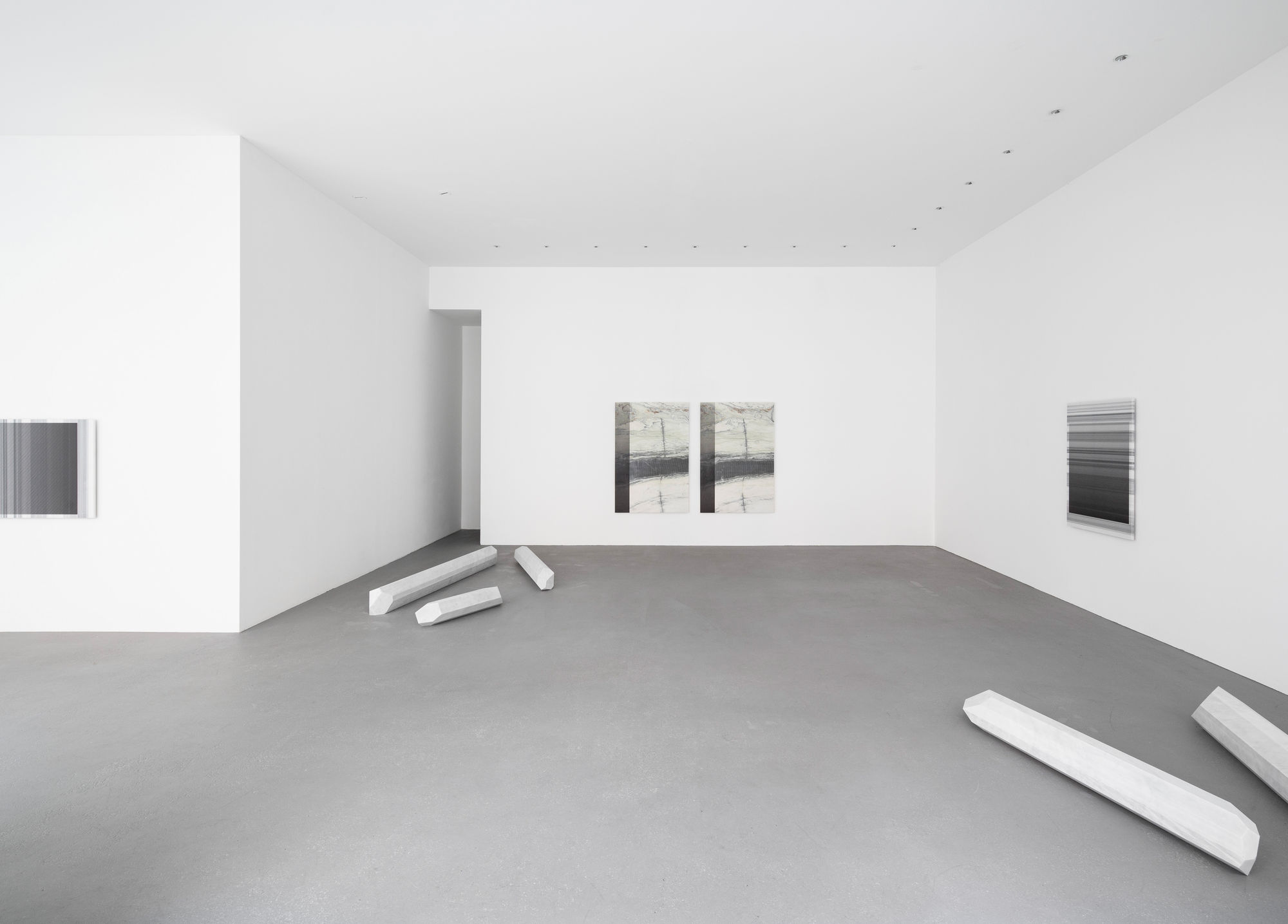 Installation view HEATING UP COOLING DOWN (2022) | Photo: Dirk Tacke