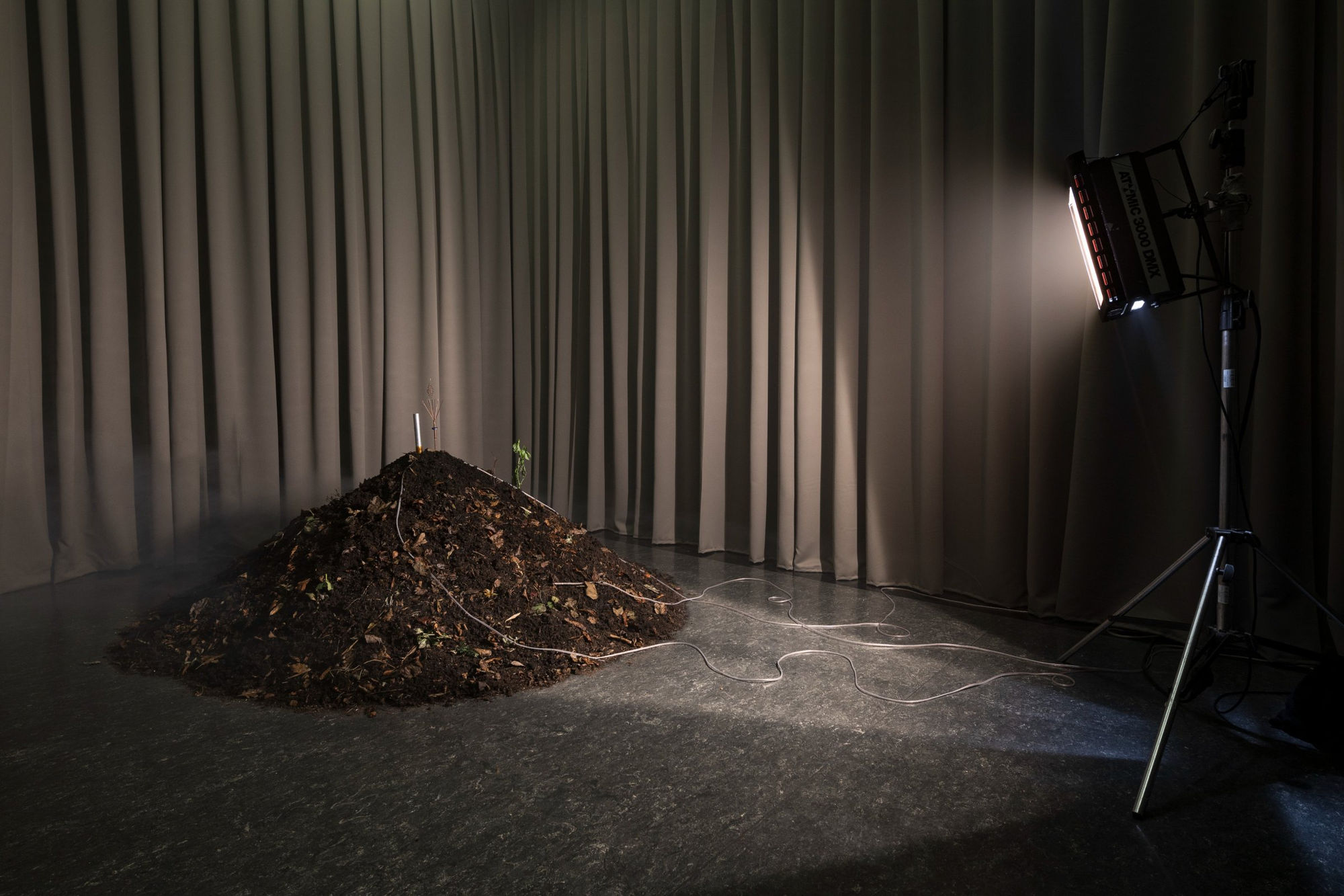 Installation view Earth Works, Bergen Kunsthall (2024) | Photo: Thor Brodeskif