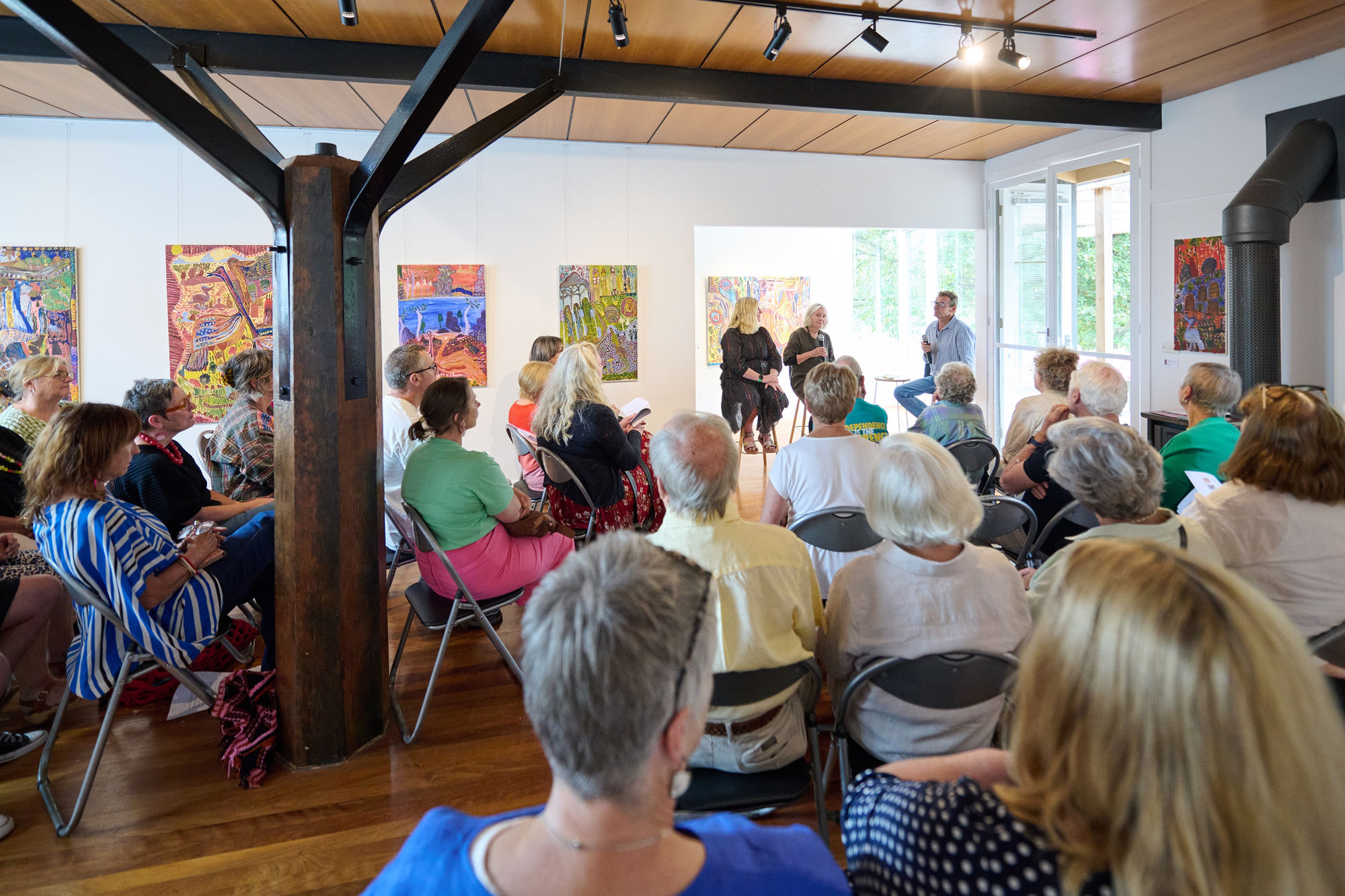 The Paradisical World of Janet Dreamer