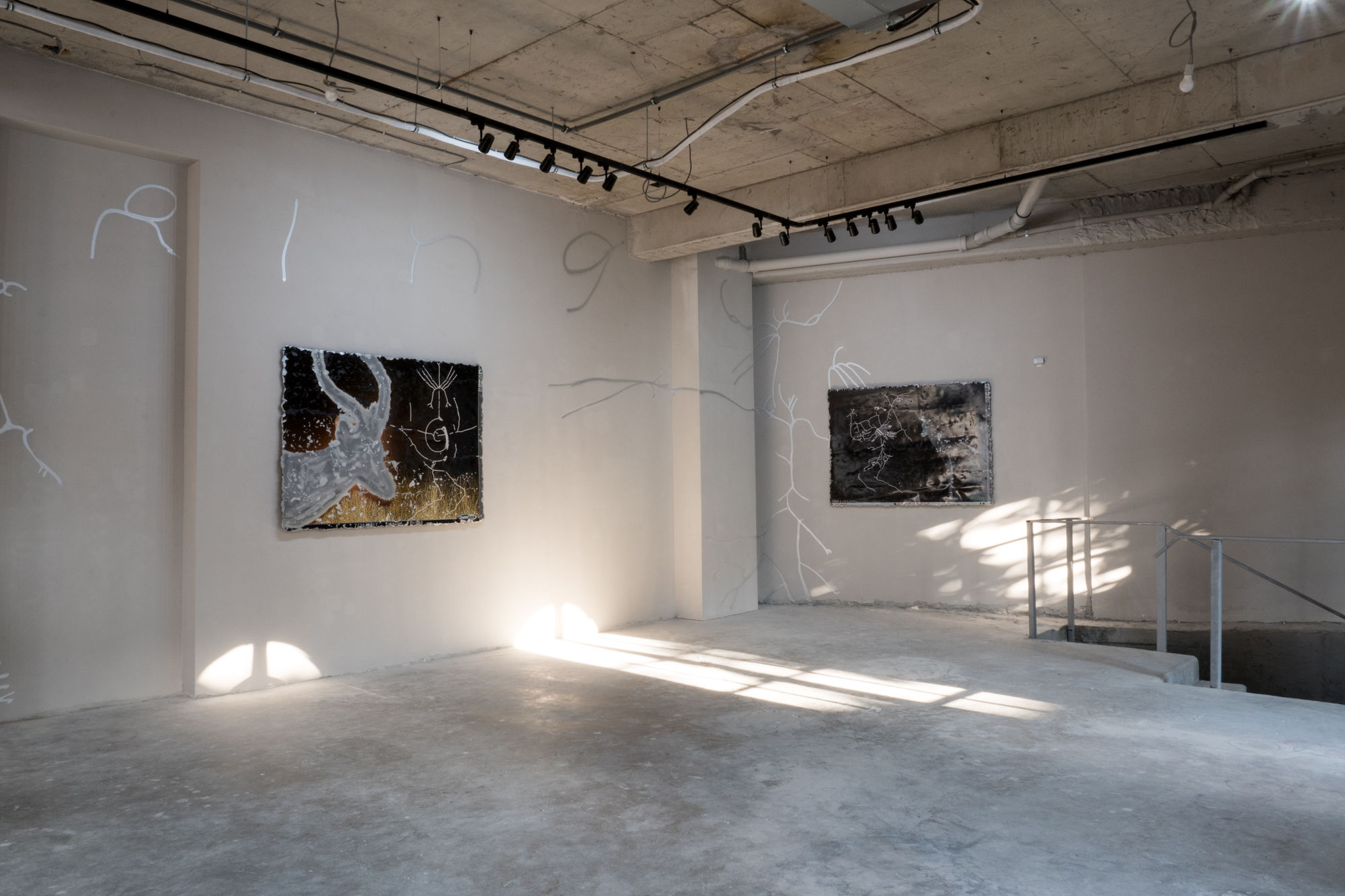 LIVING CONTENT: UNDER PRESSURE