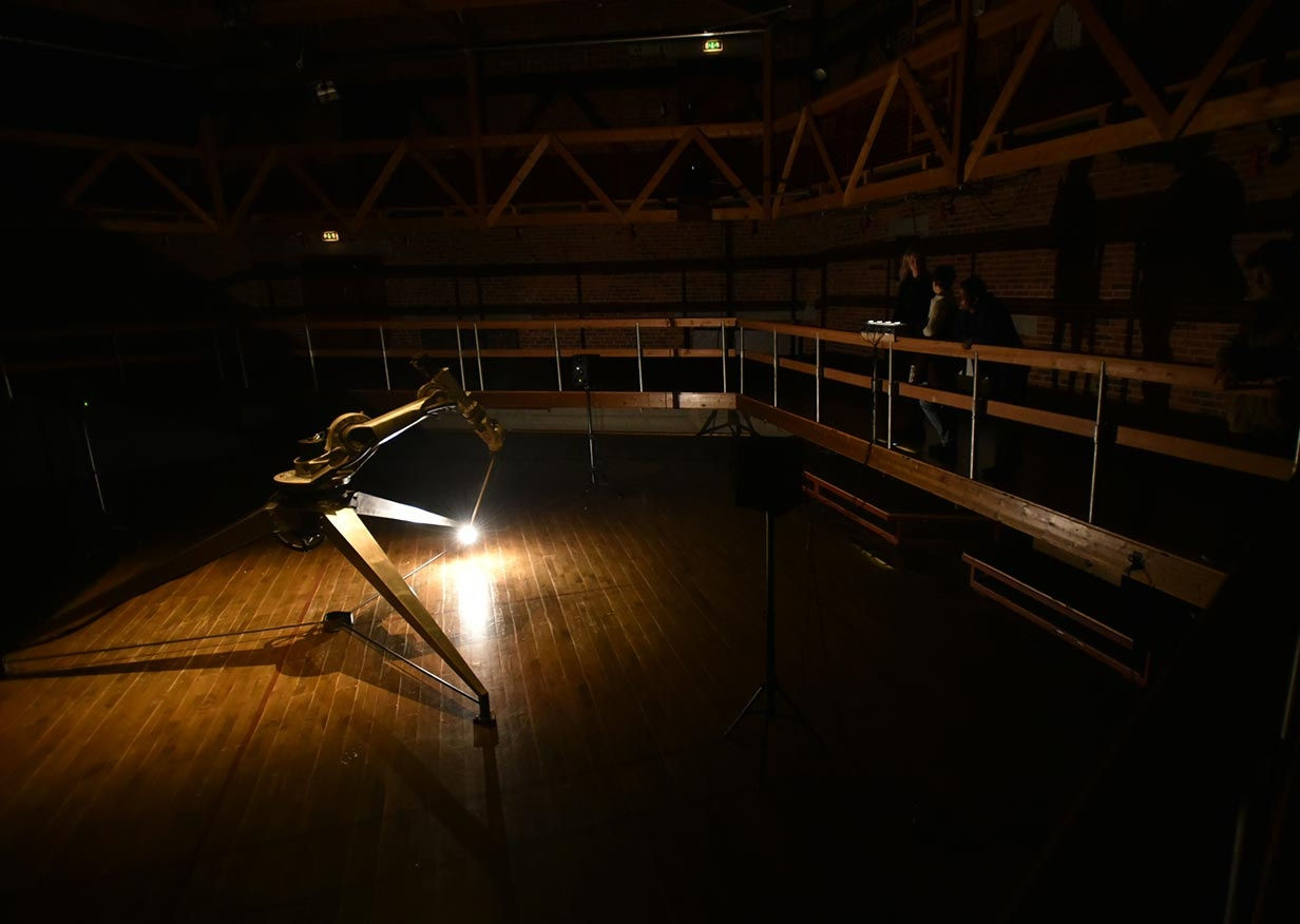 VII Biennale Herning, Socle du monde, To Challenge The Earth, The Moon & The Stars.