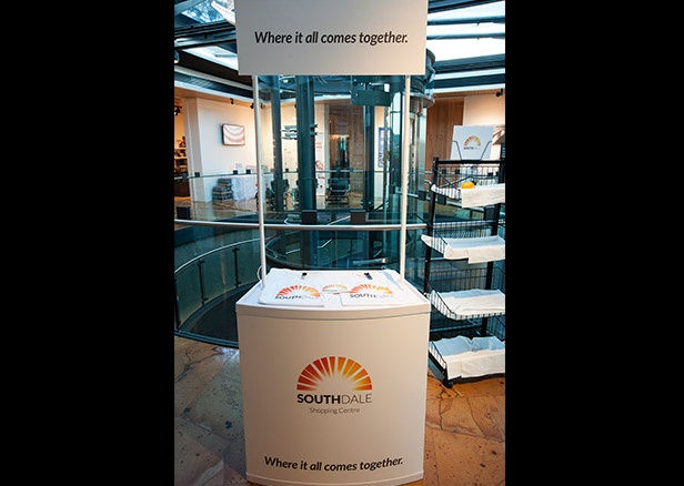 Christoph Büchel, Land of David - Poynduk: The Promised Mall