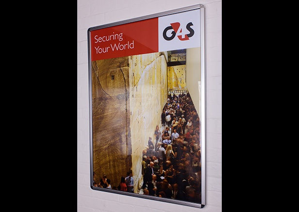 Christoph Büchel, Land of David - Poynduk: The Promised Mall