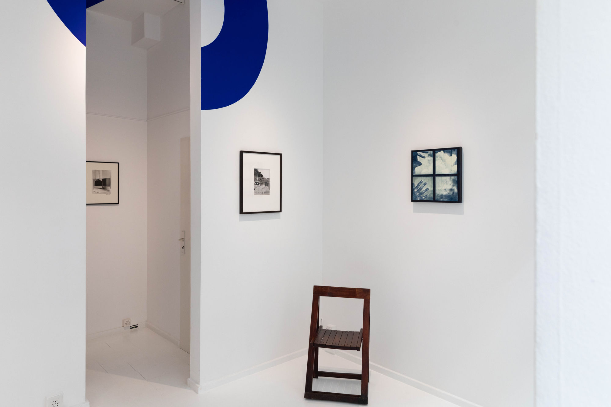 Rétroviseur: Autoportraits Surréalistes