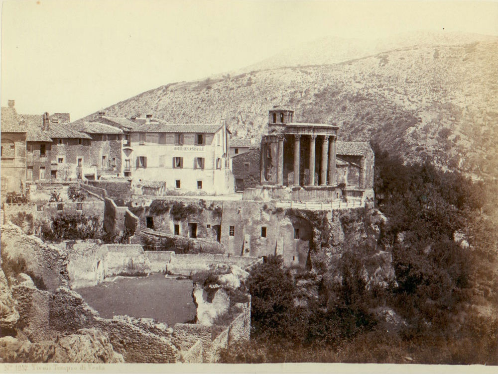 Rome seen by painters - photographers of the second half of the 19th century