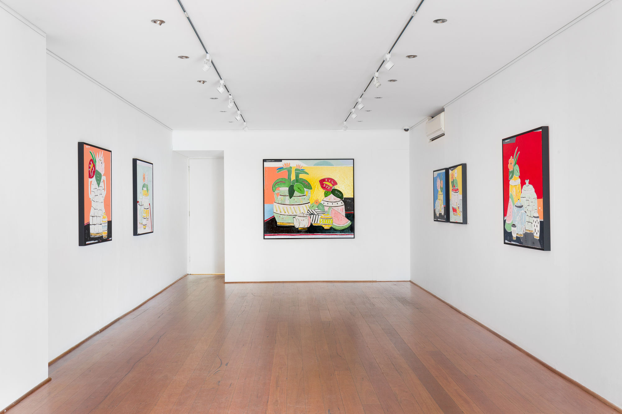 INSTALL SHOTS: ROB TUCKER | SUDDENLY THINGS WENT STILL