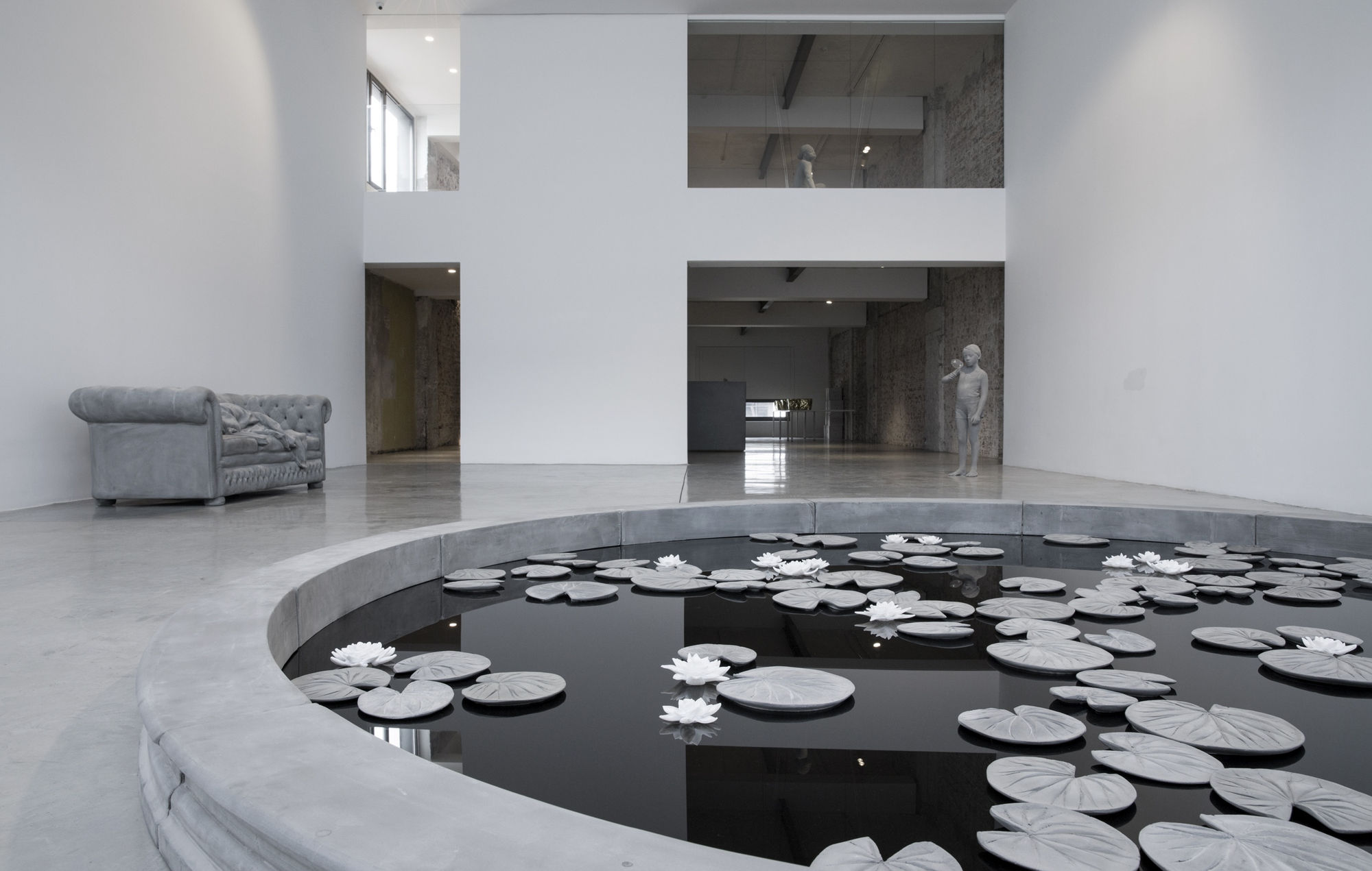 HANS OP DE BEECK, SLEEPING GIRL