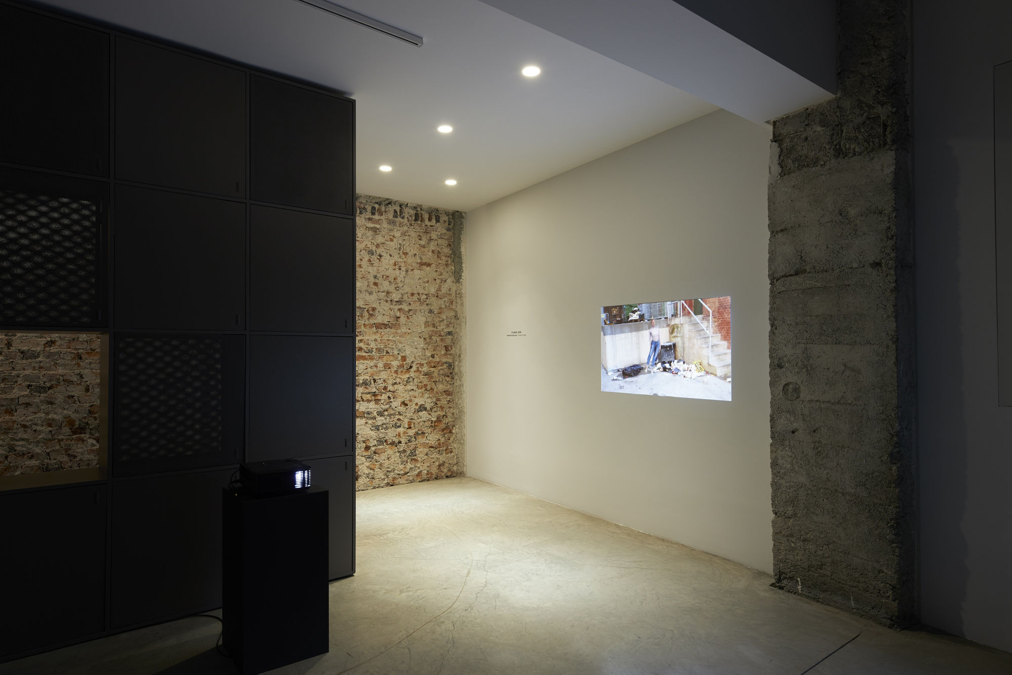 3 ARTISTS 3 PRACTICES