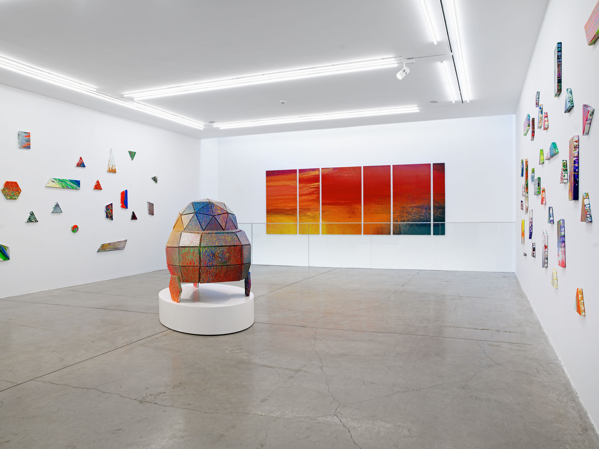 DANIEL KNORR, GOLDEN PEARDROP THEATRE