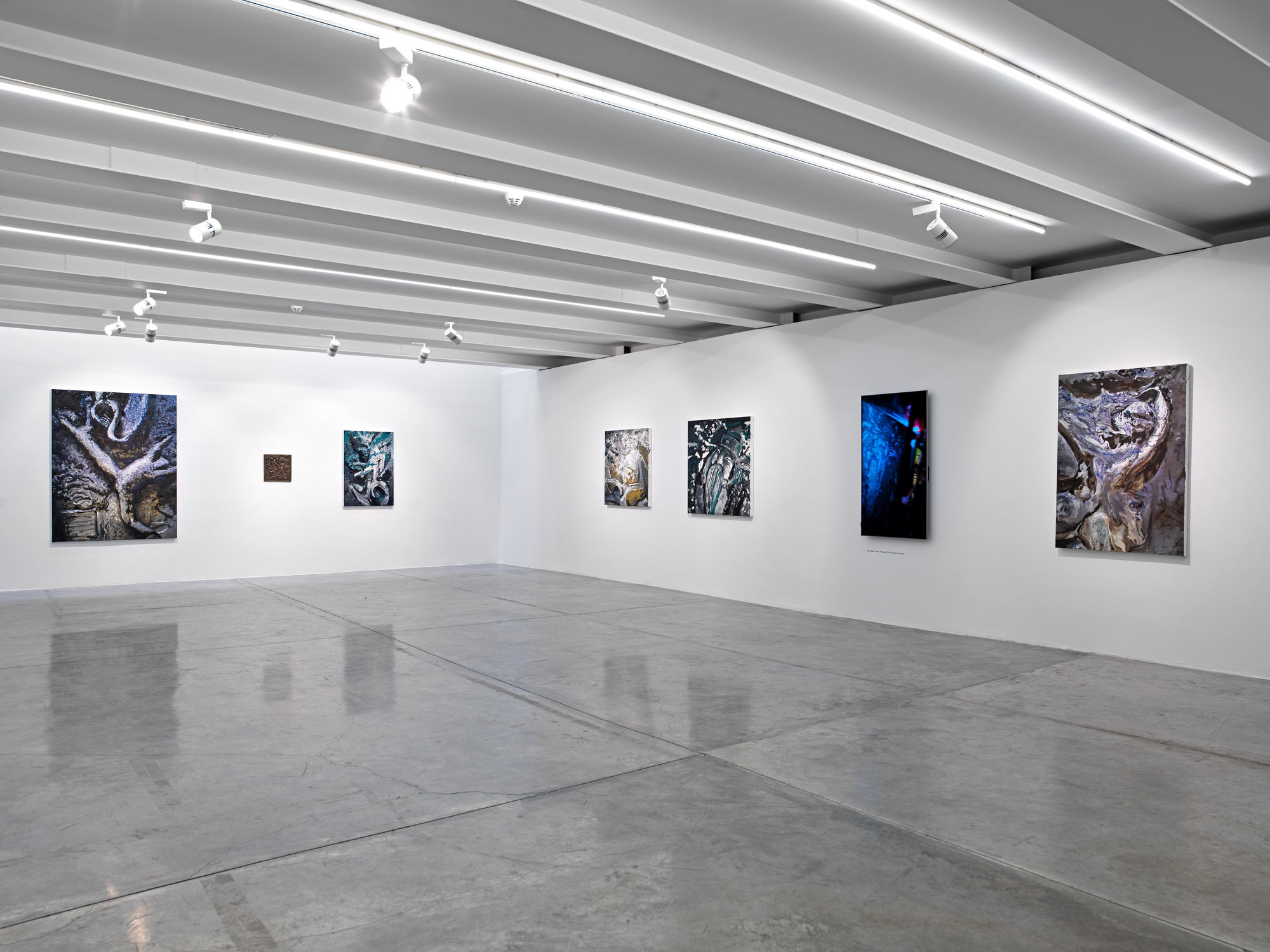 DANIEL KNORR, GOLDEN PEARDROP THEATRE