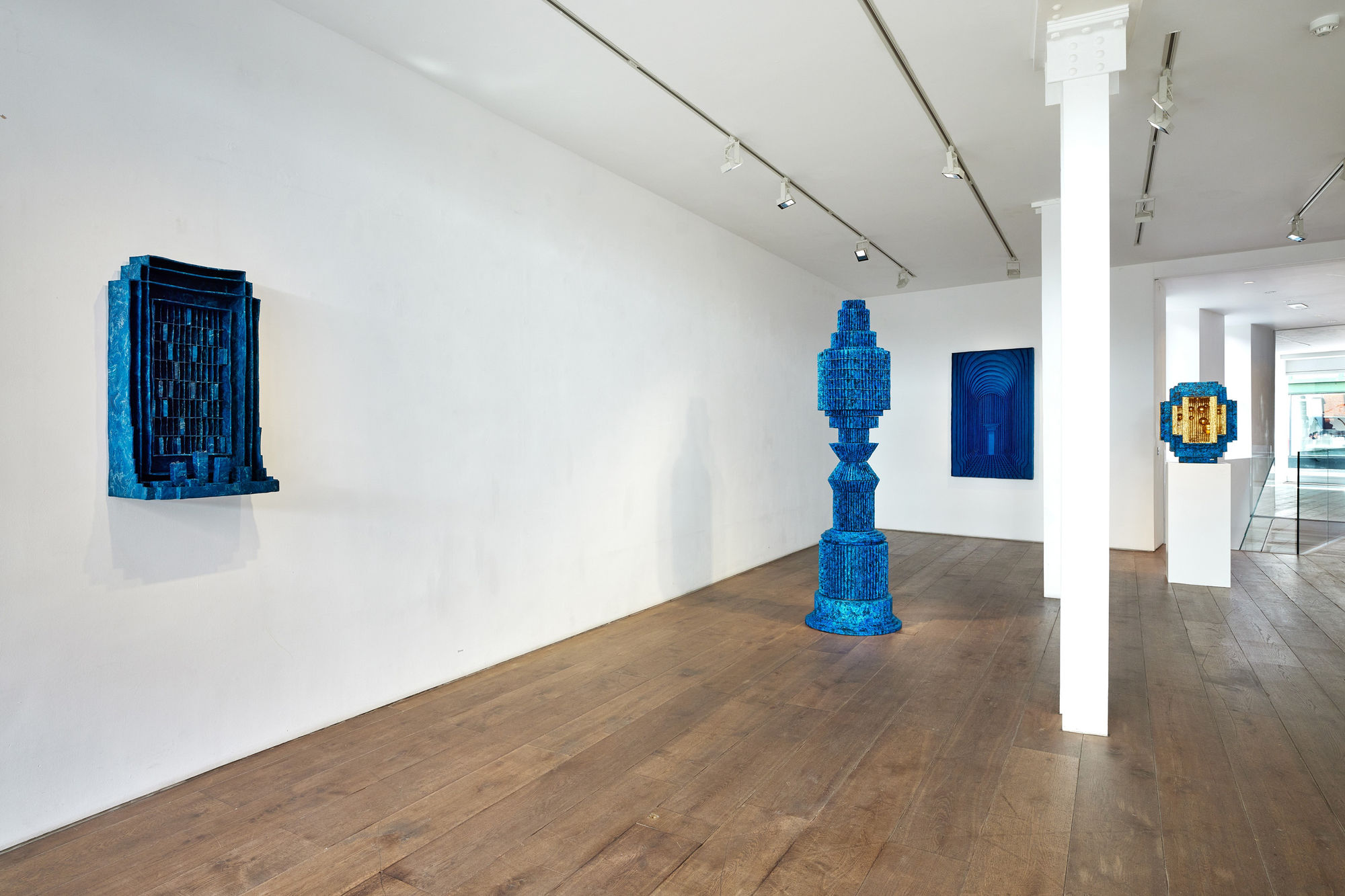 Levi van Veluw | Symbols of Persuasion