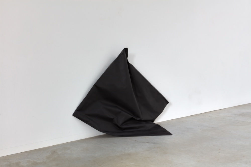 JOHAN DE WIT - UNTITLED - 2019 - PAPER, RESINS, ACRYLIC