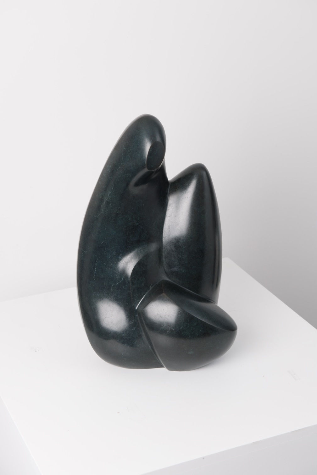 Femme Acroupie, Bronze Edition 1/8. 44 X 20 X 15, 1972