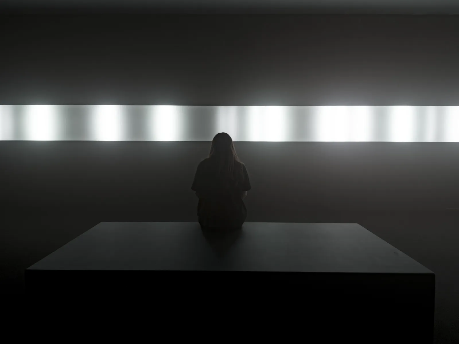 installation image of jonsi's installation with light