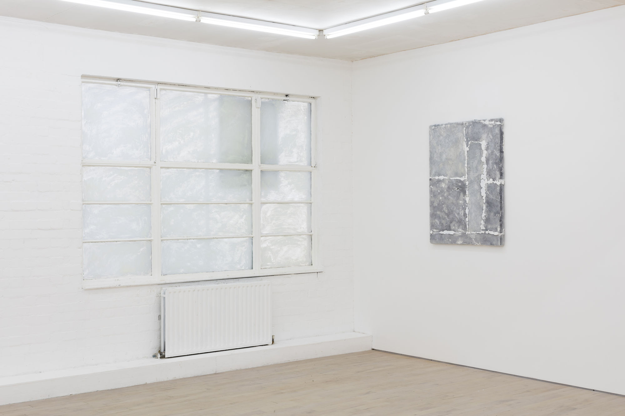 Piotr Lakomy: Room Temperature