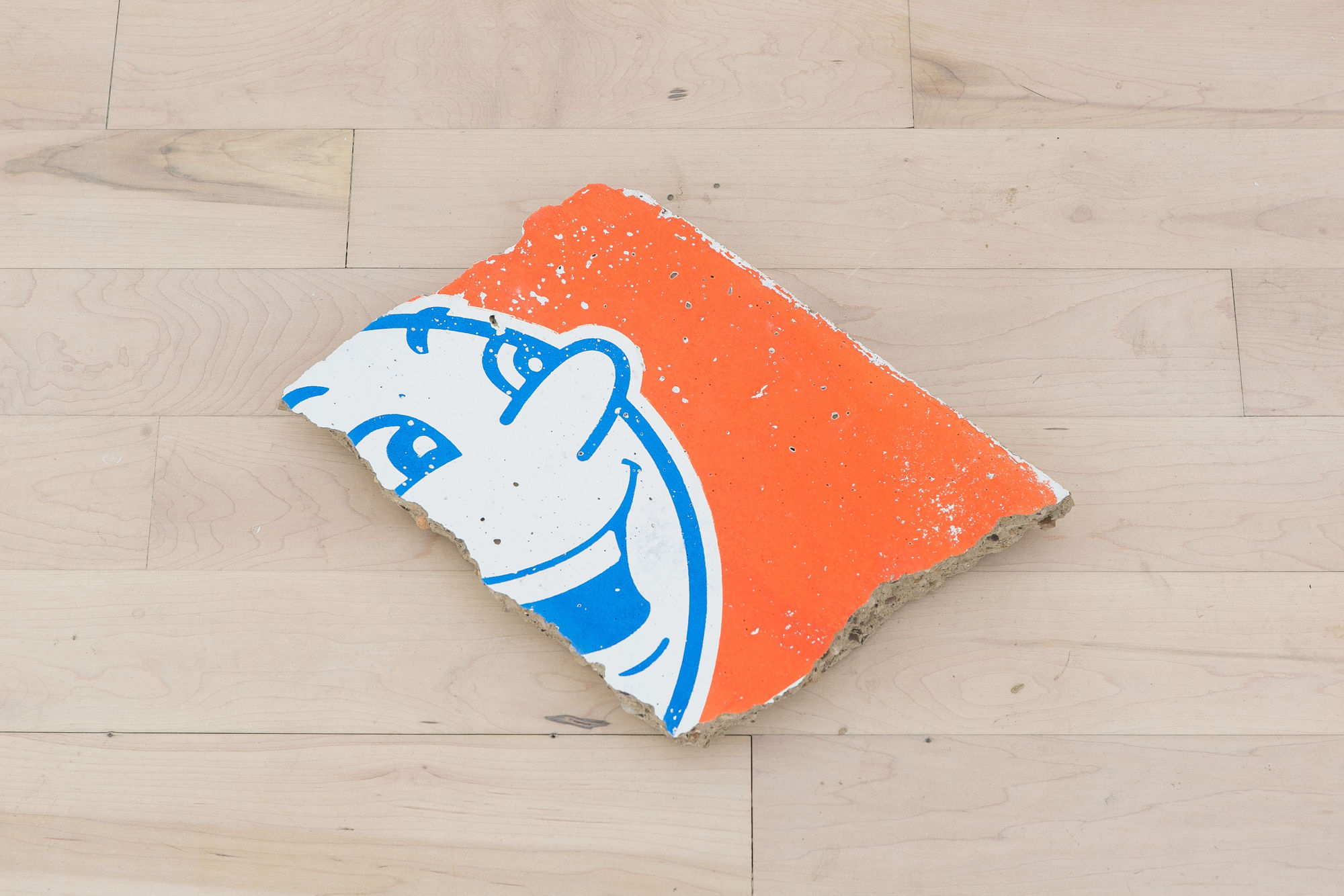 Andrew Gillespie Mets, 2015 Silkscreen on cast concrete 30 x 20 x 5 cm