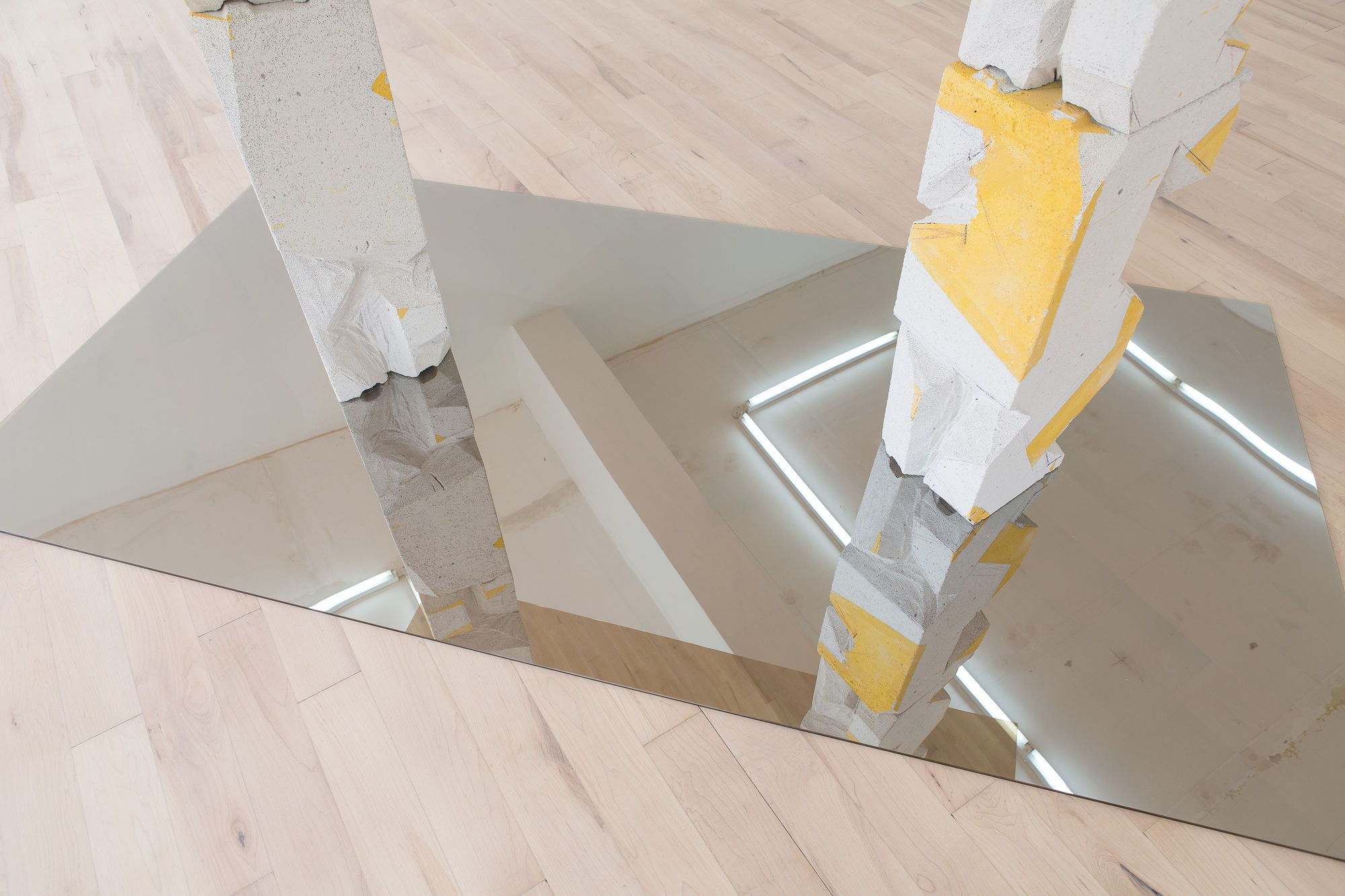 Allyson Vieira Multi Story III, 2014 Ytong block, tempered mirror glass, paint 164 x 100 x 200 cm
