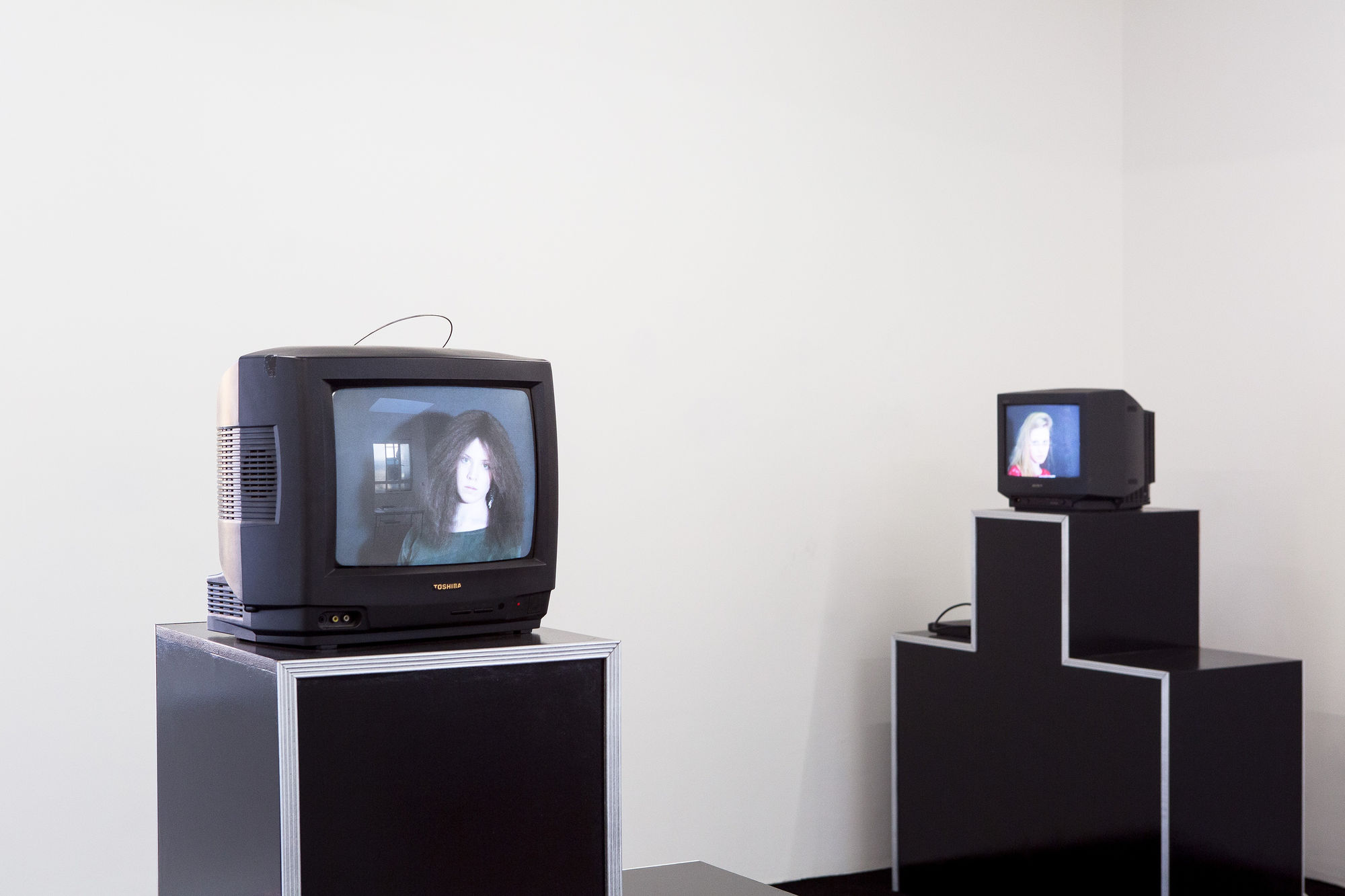 Cindie Cheung: TEETH V2