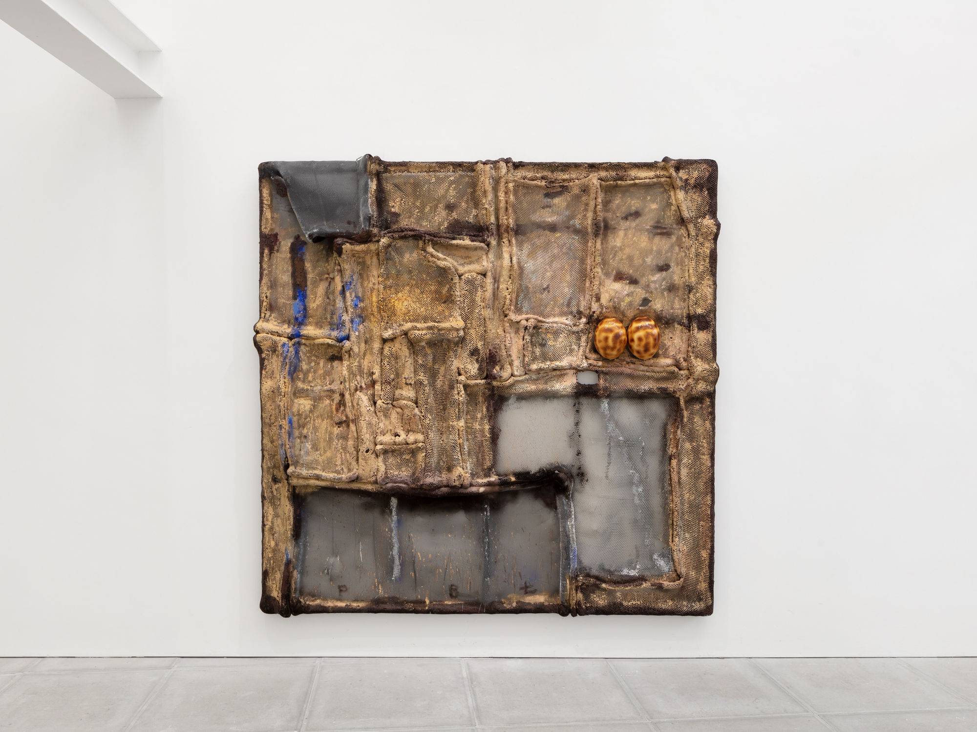 Piotr Bury Lakomy : House With a Garden