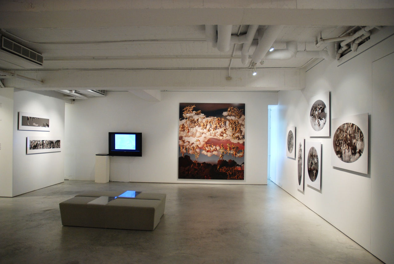 天上人間：繆曉春的虛擬世界