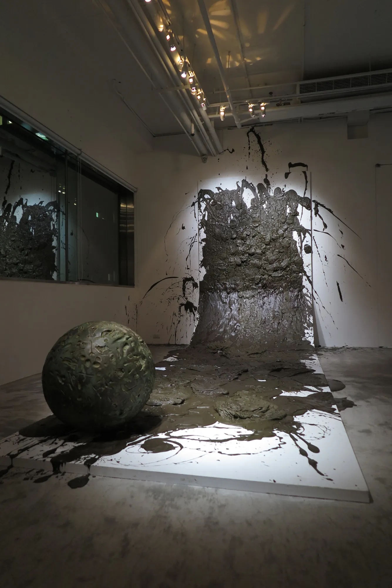 身體軌跡的皺褶