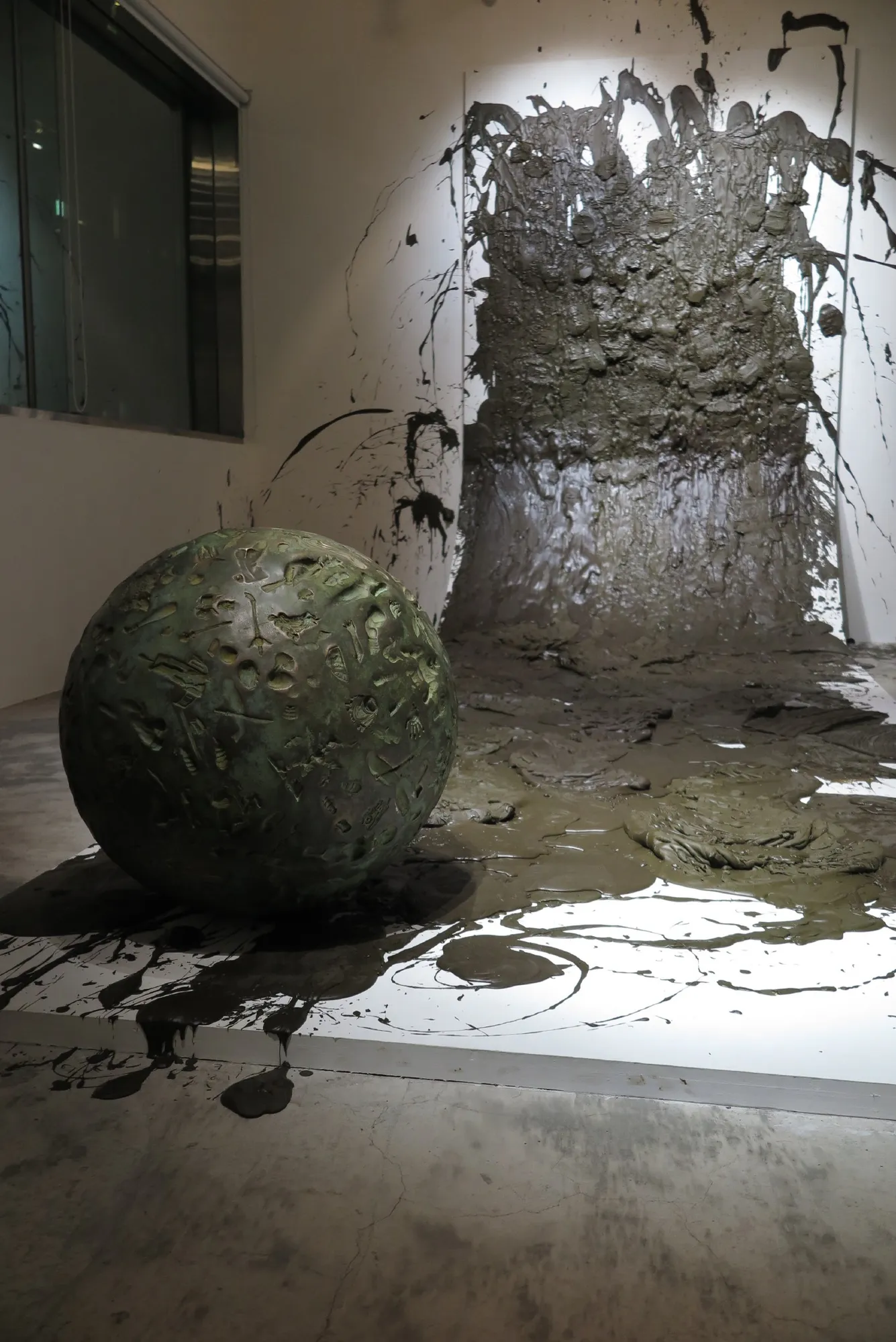 身體軌跡的皺褶