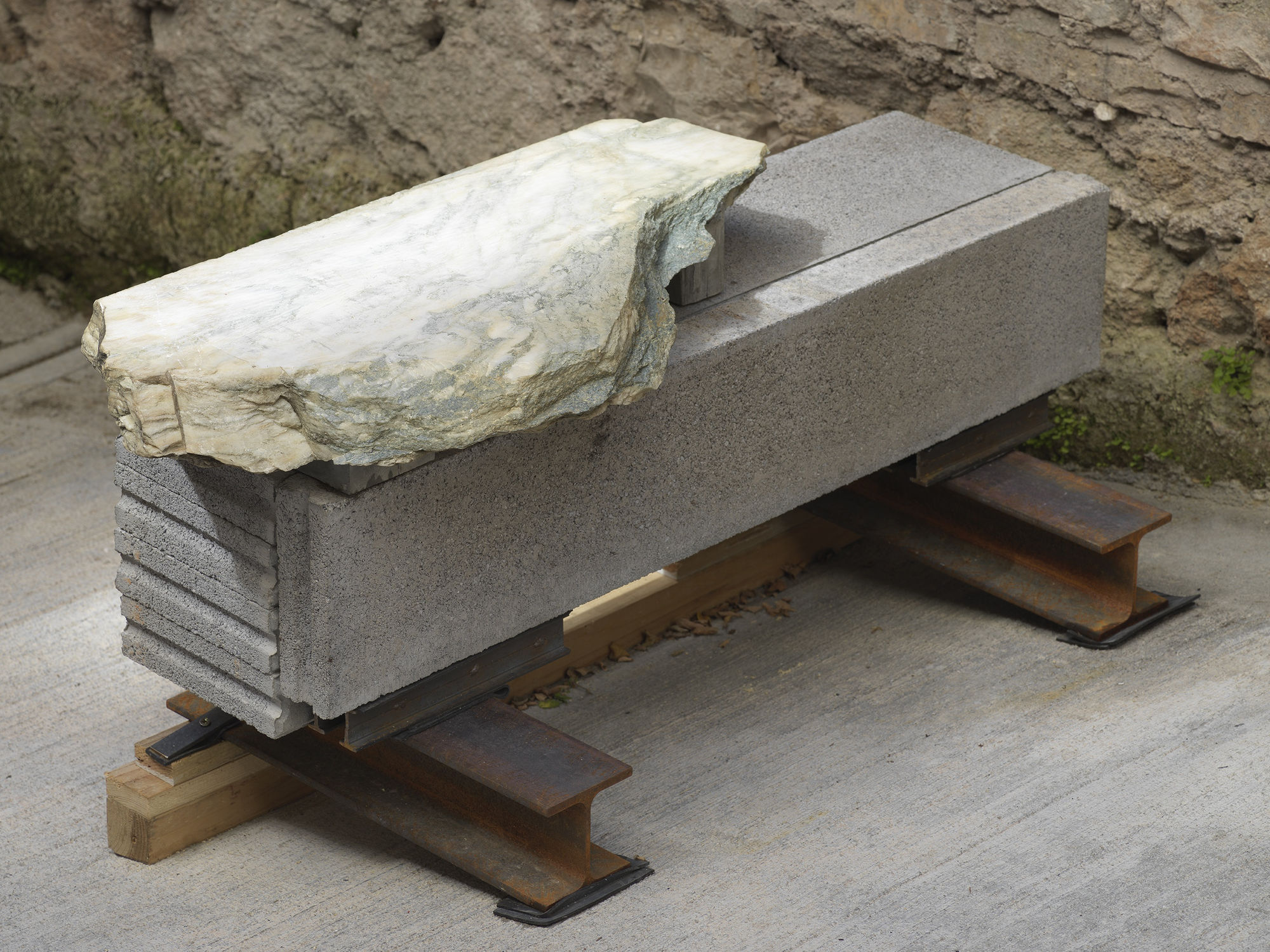 Fabrizio Prevedello, Belvedere (409 C), bench, 2025, marble, concrete, steel, rubber, wood, cm 45x60x111, Ph Dario Lasagni