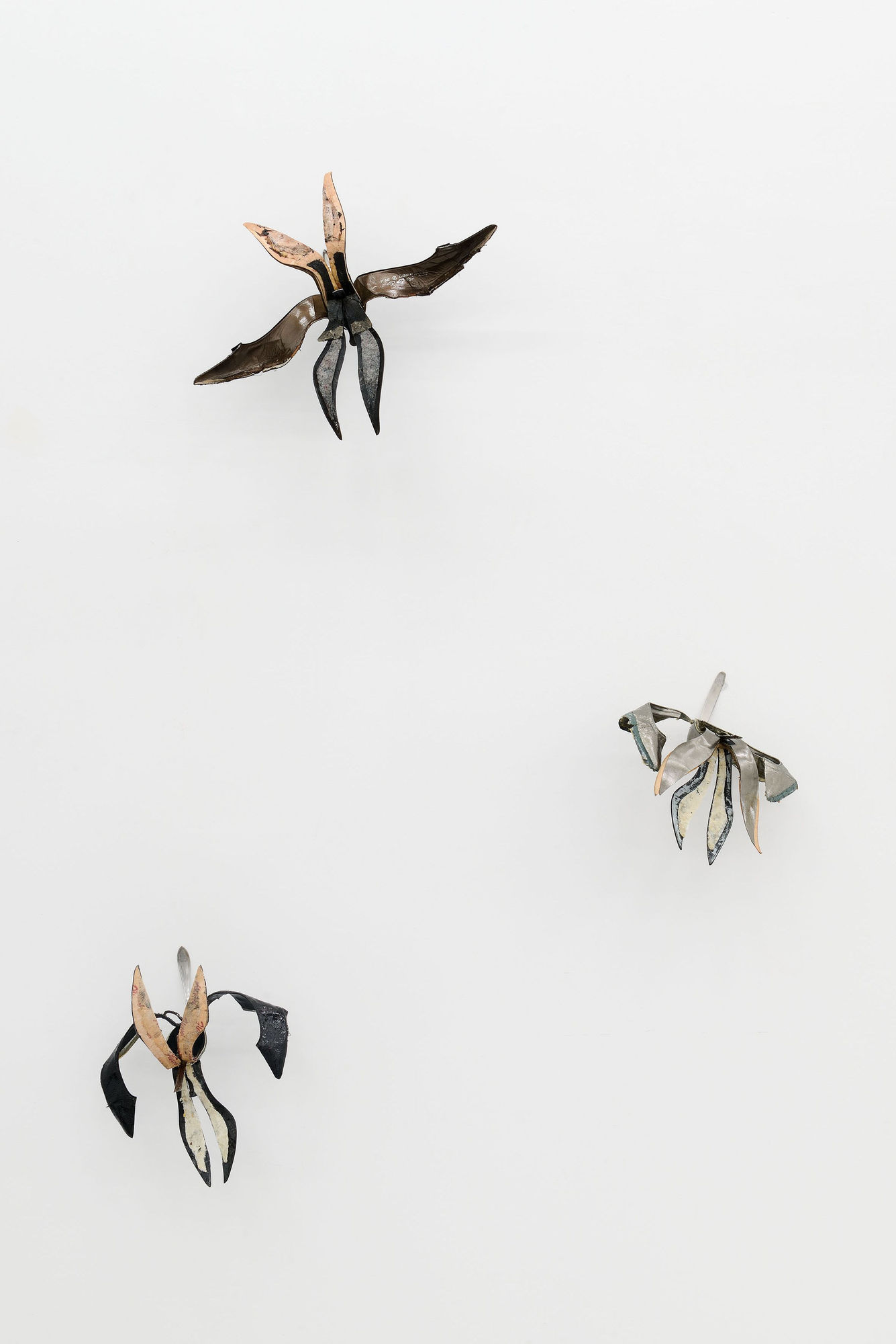 Kaarina Kaikkonen, The Queen Of The Night, 2024, dancing shoe and spoon, variable dimensions Ph. Roberto Apa