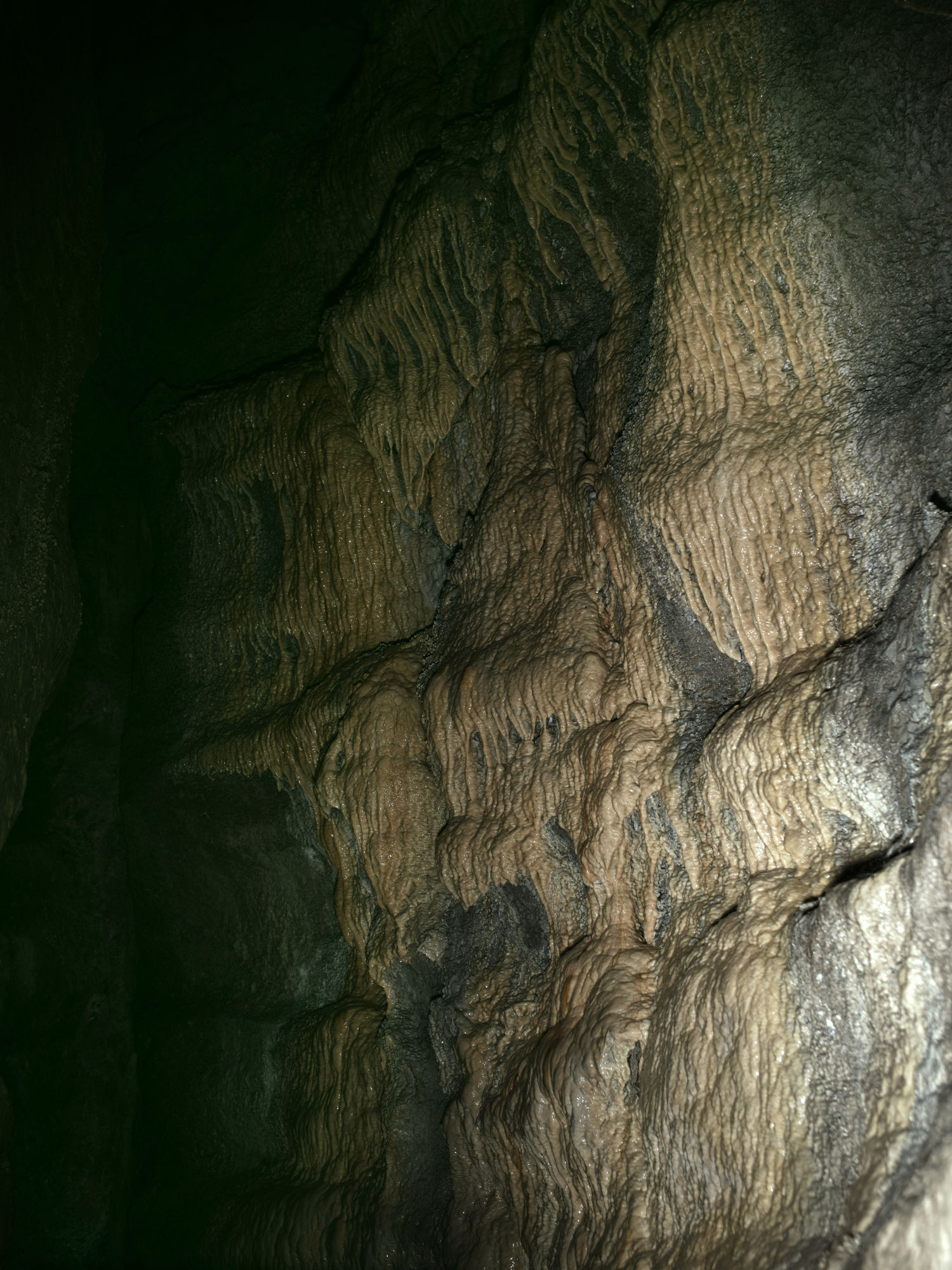 Silvia Camporesi, Onferno grotto, 2017, Inkjet print on Hahnemühle FineArt Pearl paper mounted on Dibond, painted wooden frame, UV70 museum glass. Edition: 1/5 + 2 A.P. cm 60 x 40 (framed: cm 64 x 44) Courtesy of the artist and z2o Sara Zanin