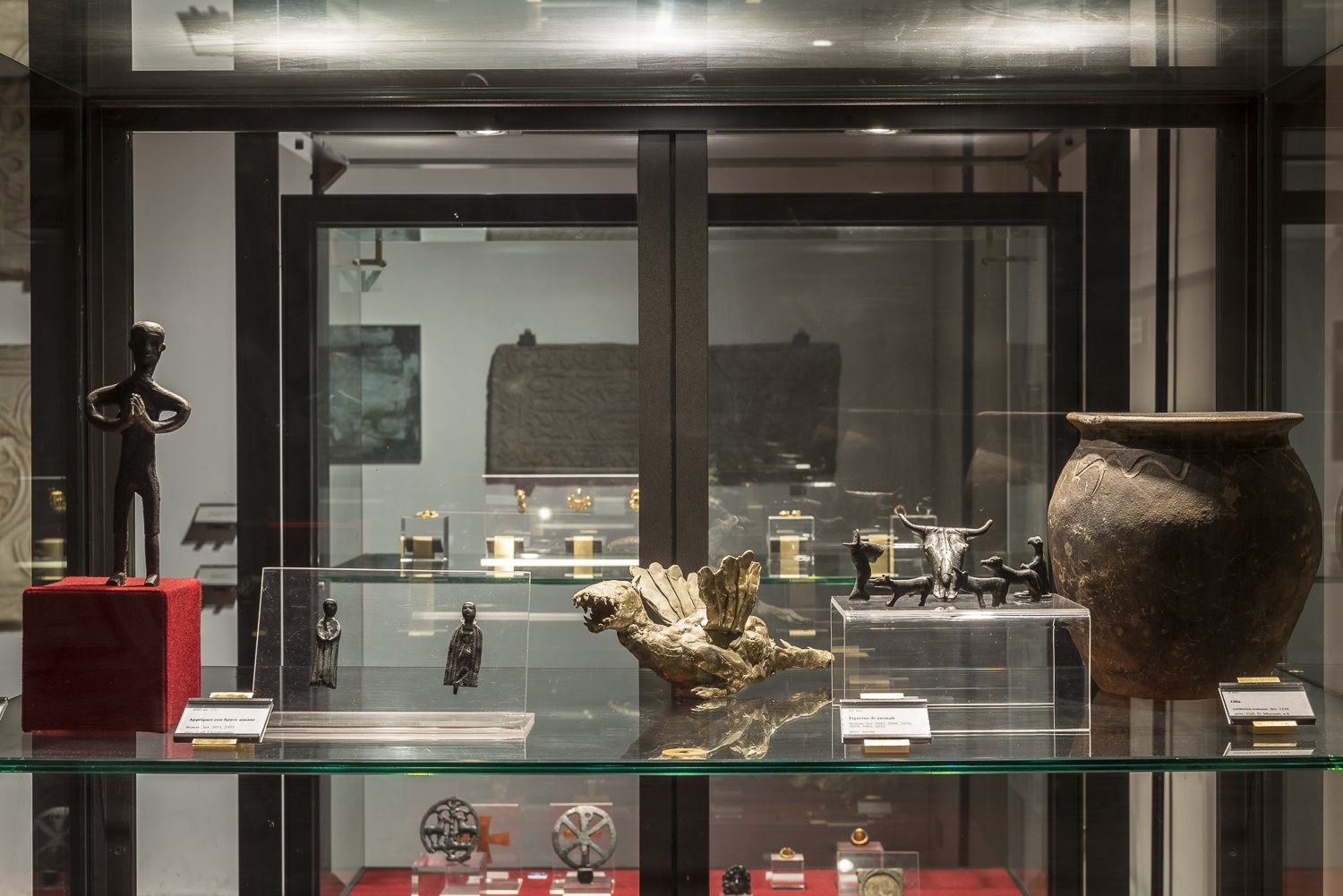 Traces, Ibrahim Ahmed, Evgeny Antufiev, Silvia Camporesi, Kaarina Kaikkonen, Giovanni Kronenberg, Beatrice Pediconi, Nazzarena Poli Maramotti, curated by Marina Dacci, Civic Medieval Museum, Bologna