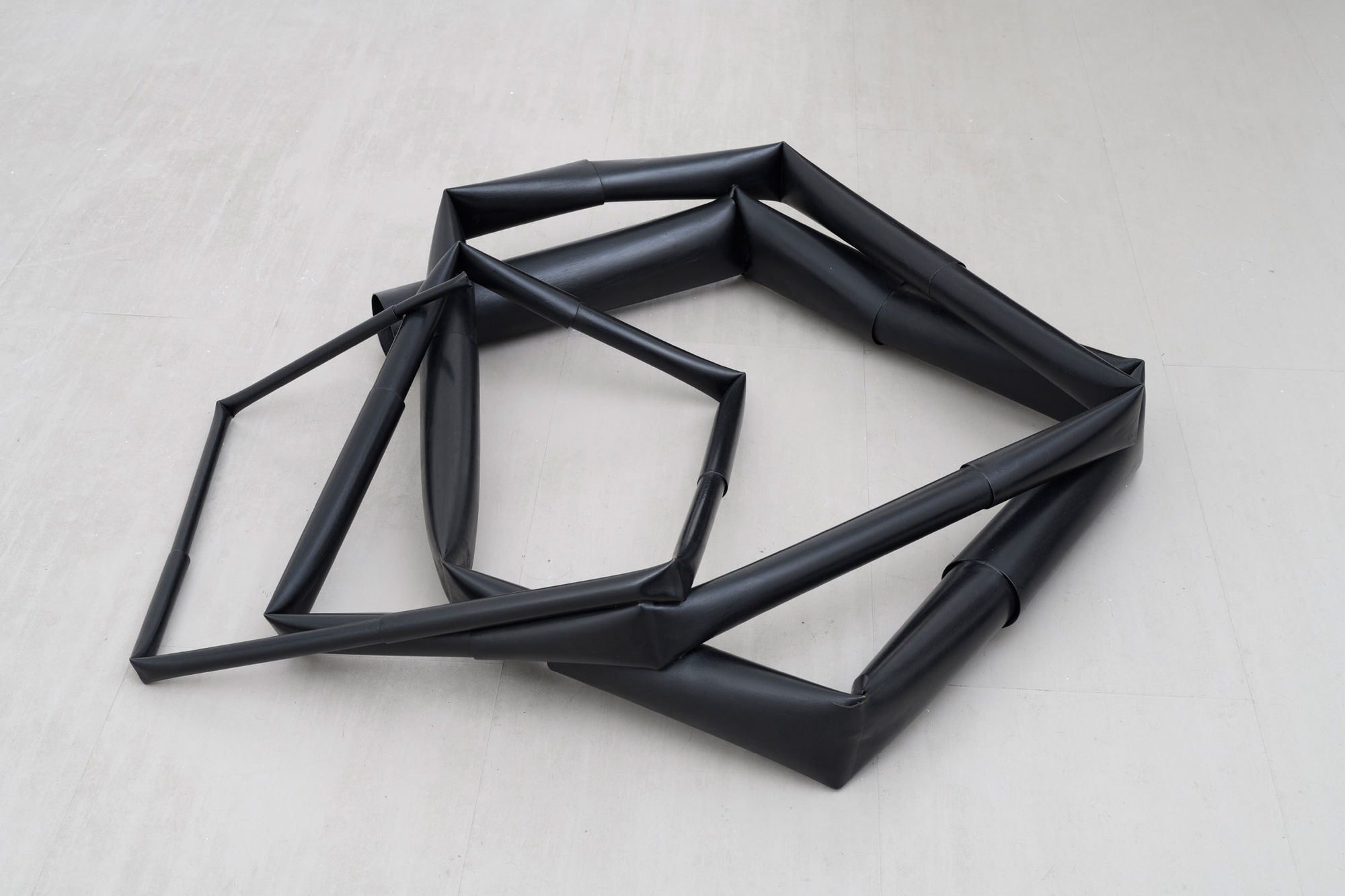 Alfredo Pirri Strada di bandiere, 1995 burnished brass cm 127 x 104 x 24