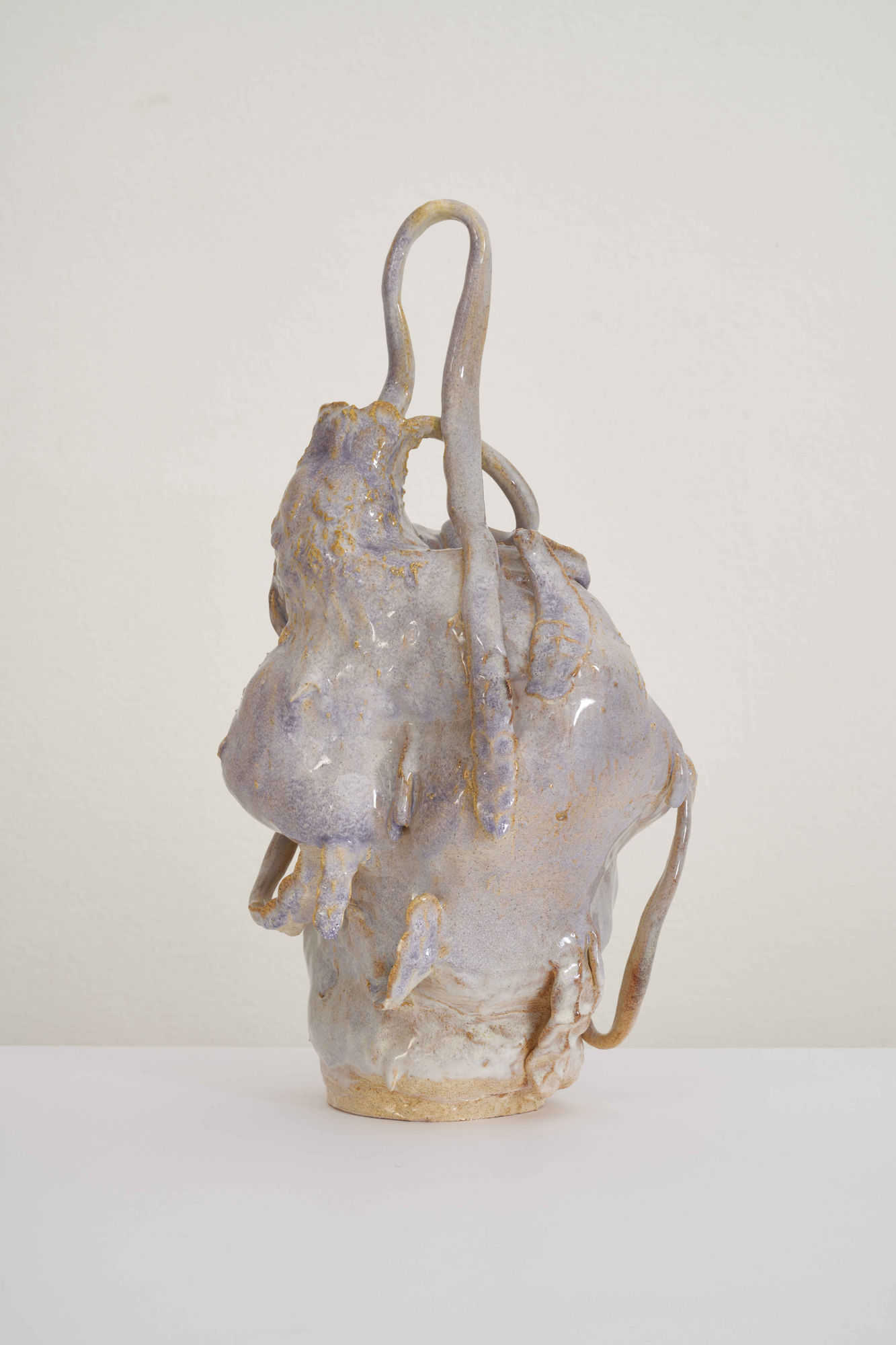 Nazzarena Poli Maramotti Urna coduta, 2022 Glazed ceramic 38 x 20 x 17 cm ph. Fabrizio Cicconi